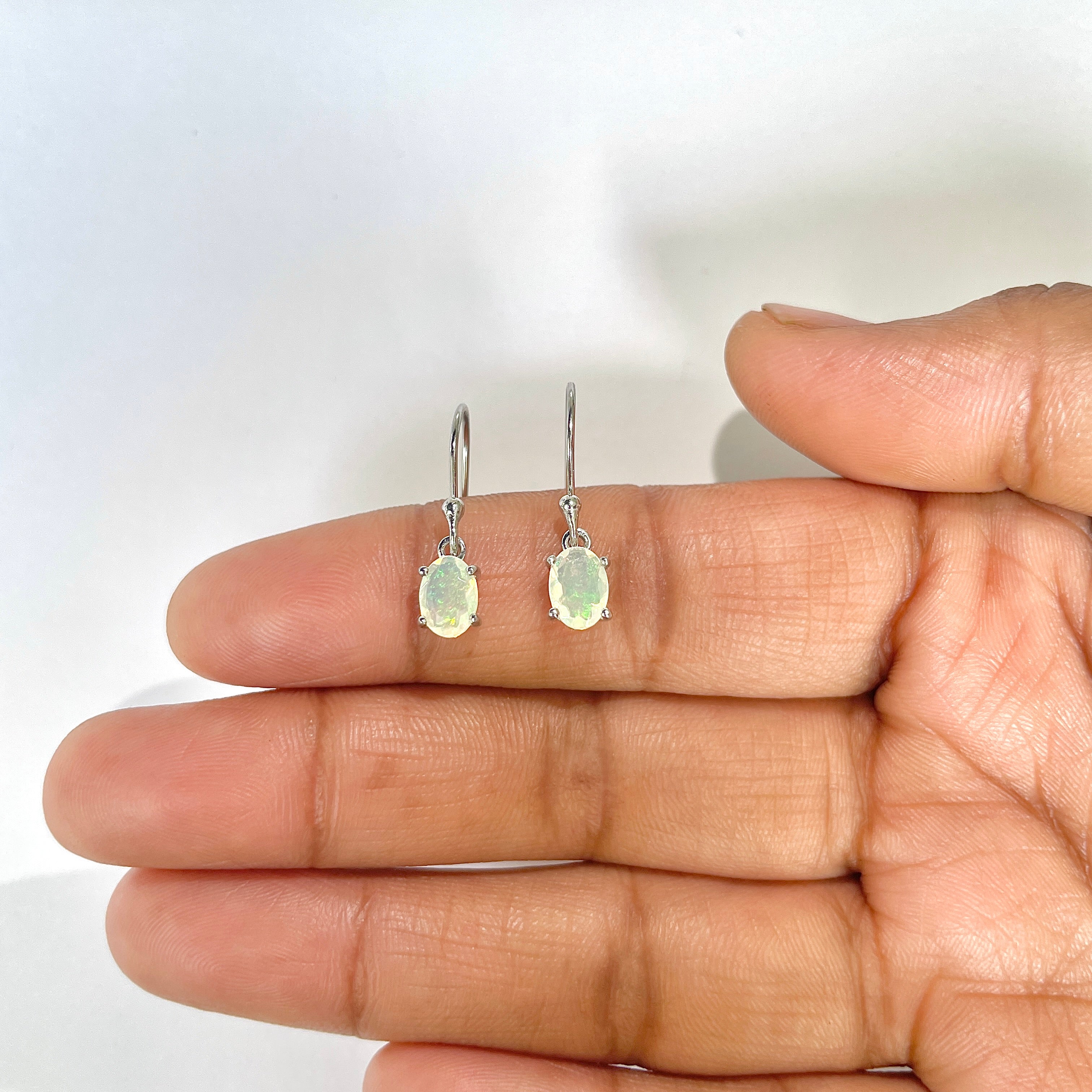 Opal Earring-(OPL-RDE-670)