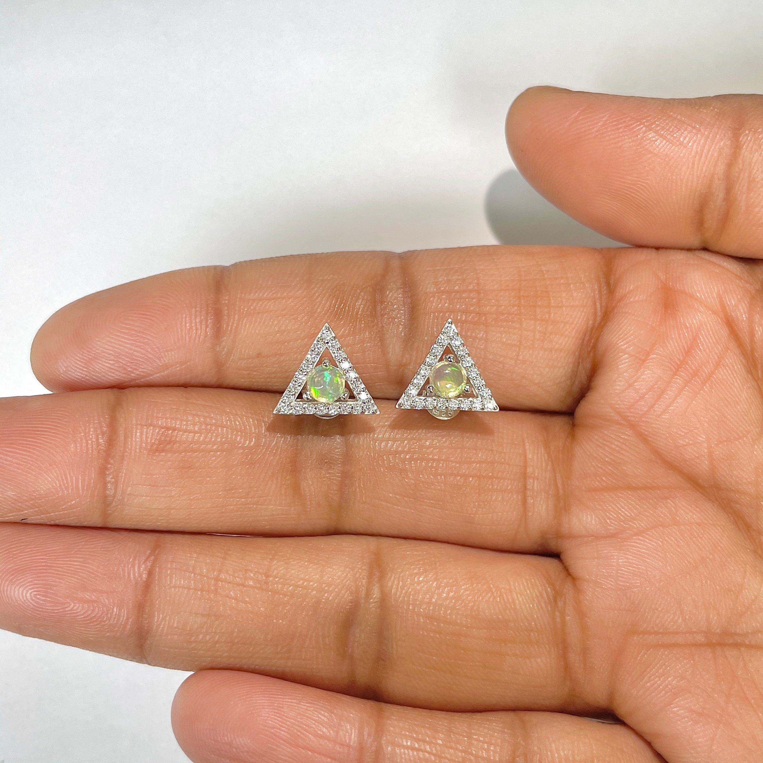 Opal Stud Earring-(OPL-RDE-848)