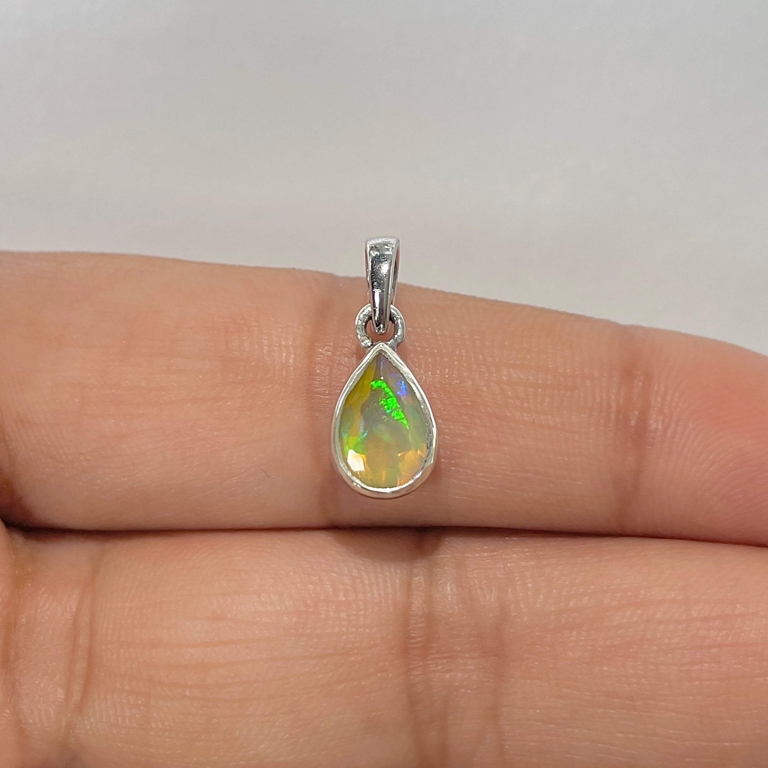 Opal Pendant-(OPL-RDP-956)