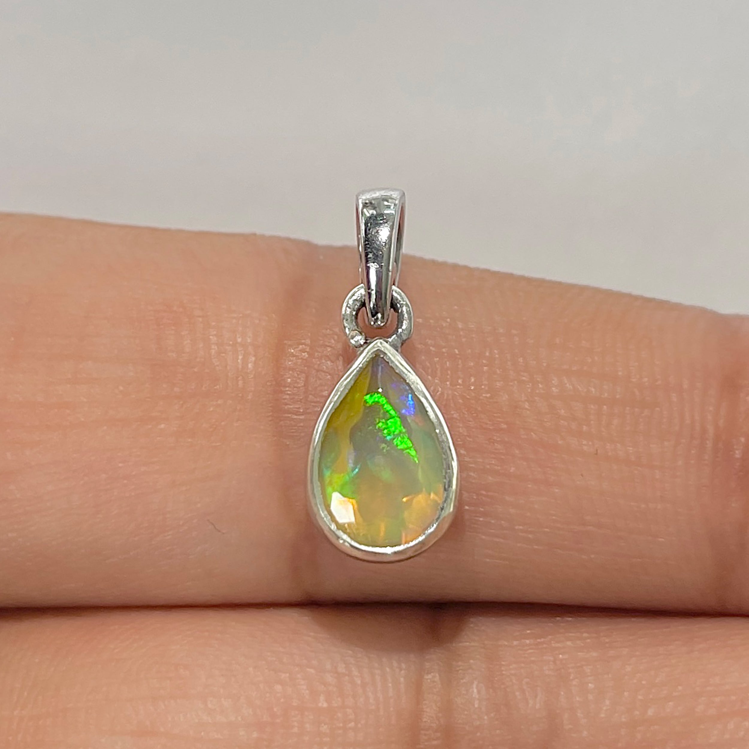 Opal Pendant-(OPL-RDP-956)