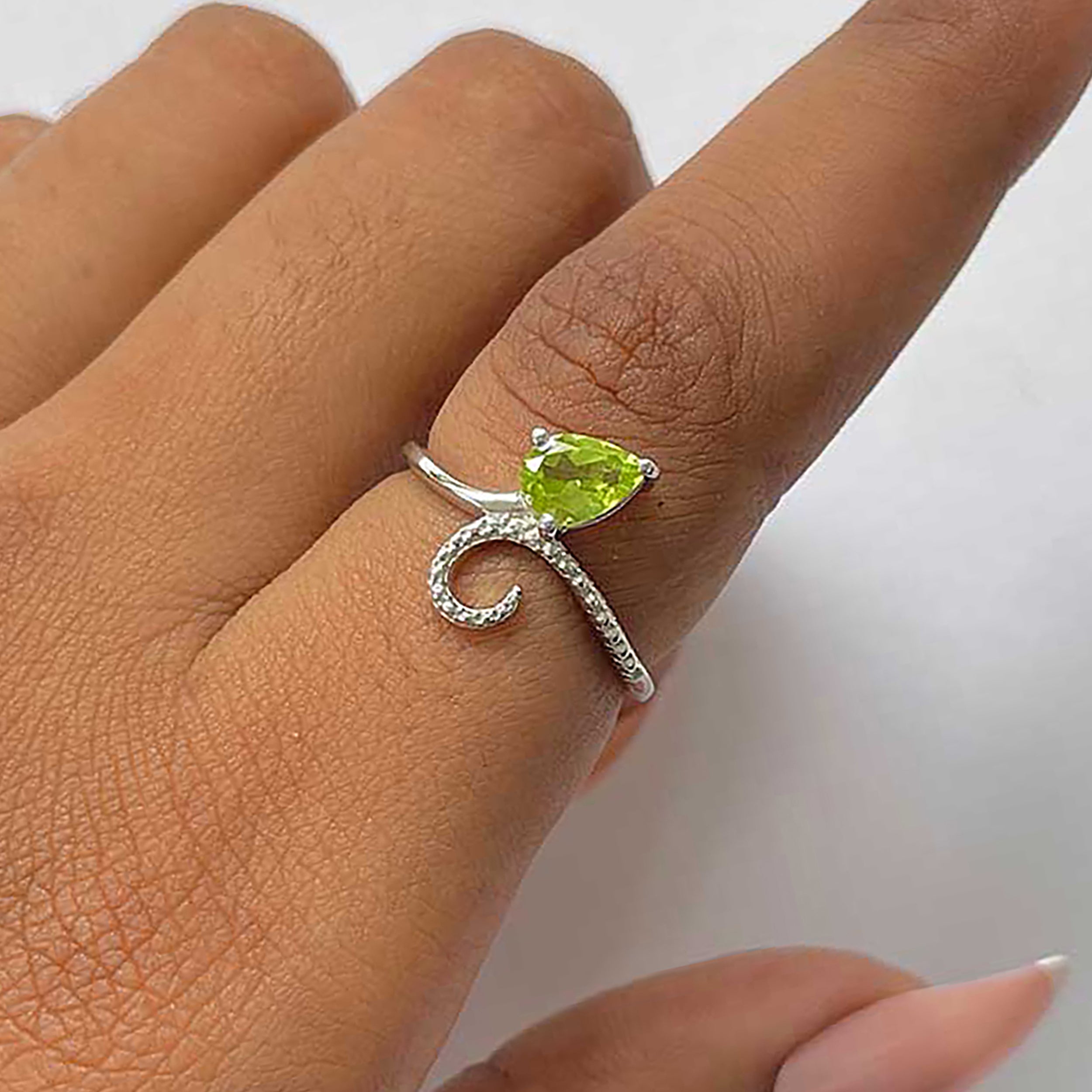 Peridot Ring-(PER-RDR-3.)