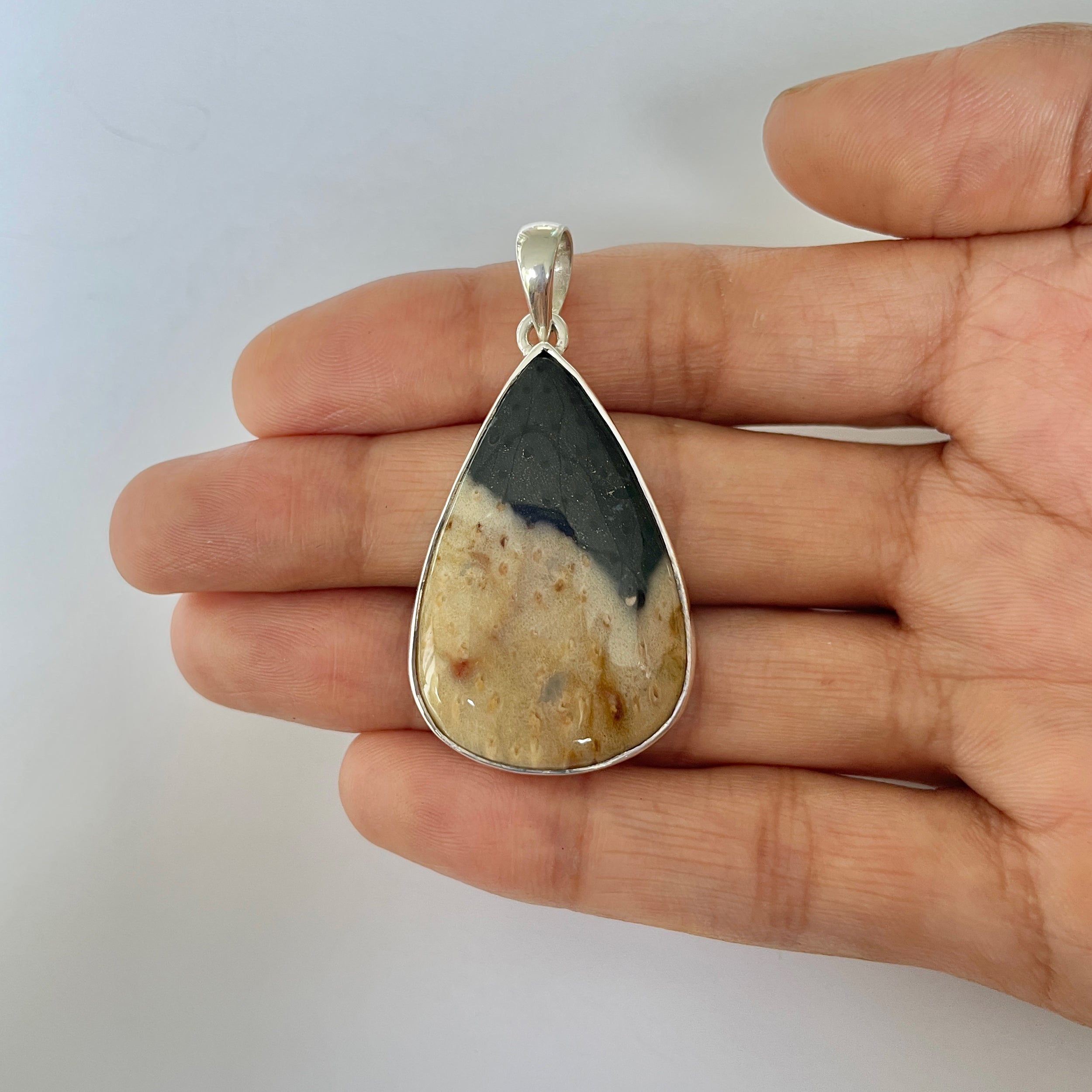 Plumroot Agate Pendant-(PTJ-1-4)