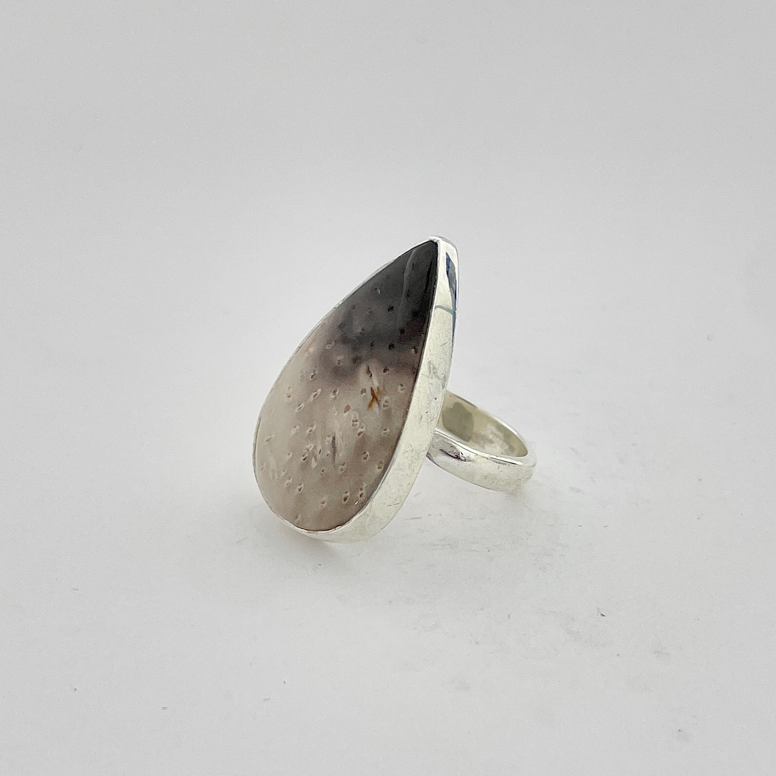 Plumroot Agate Ring-(PTJ-2-10)
