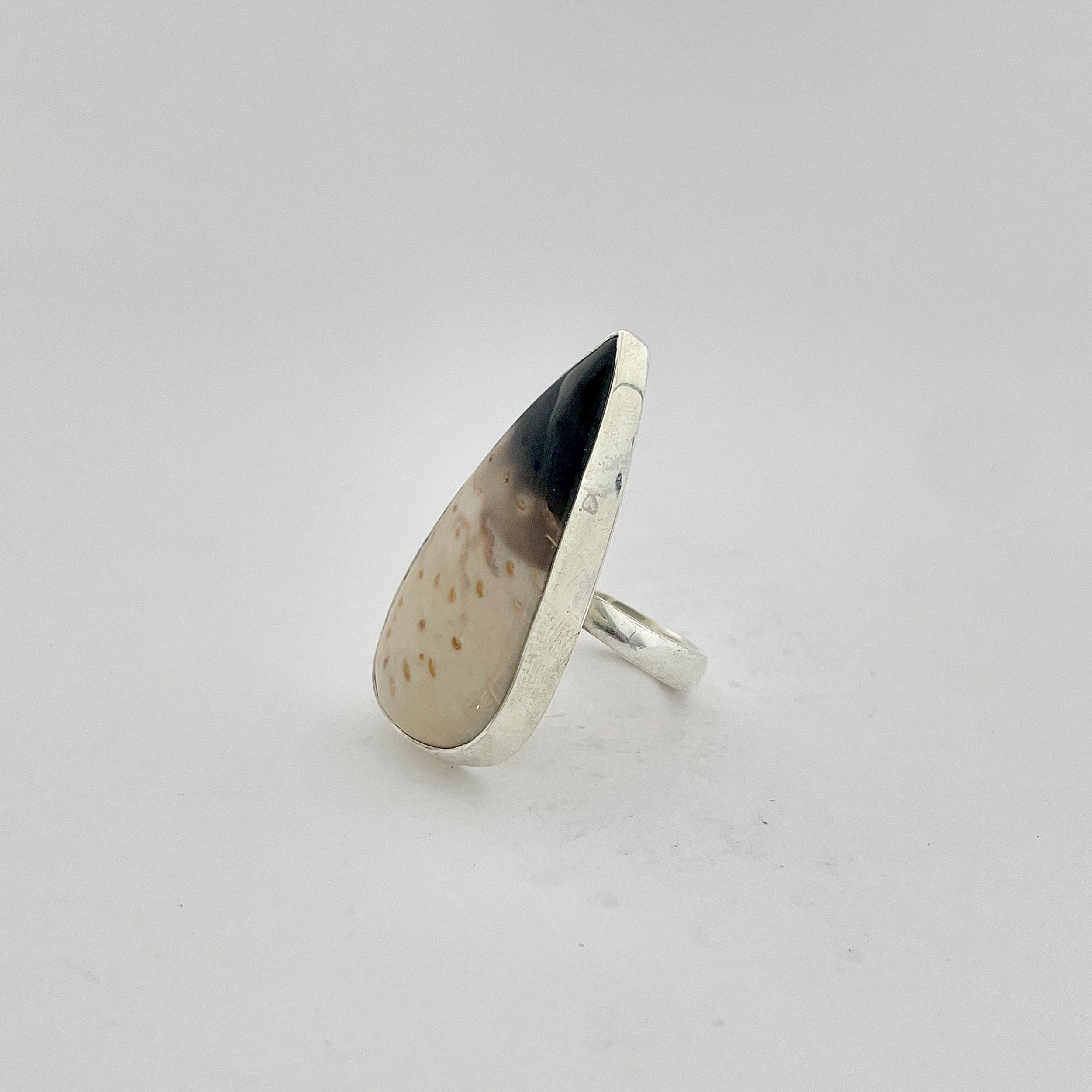 Plumroot Agate Ring-(PTJ-2-27)