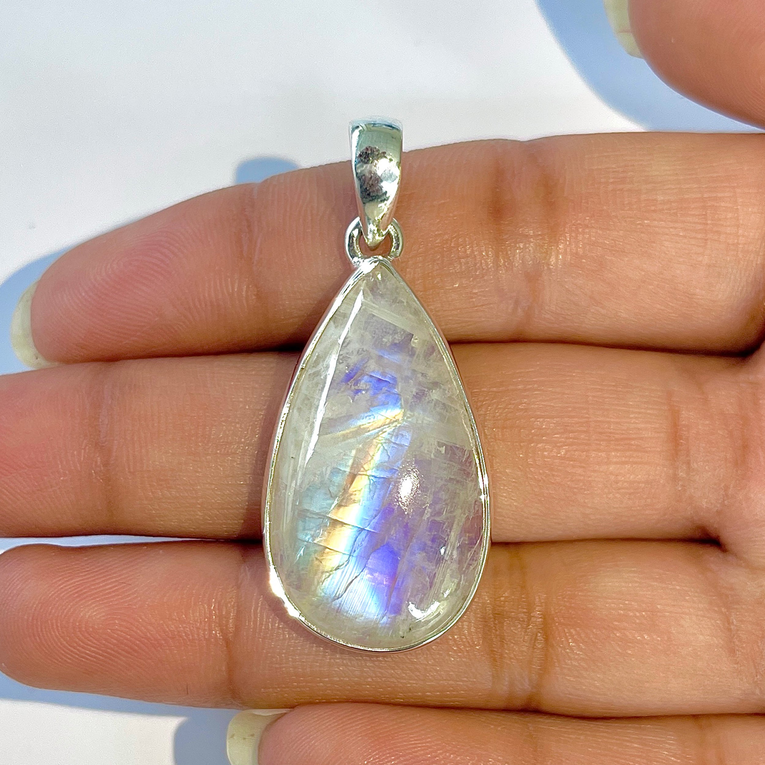 Moonstone Pendant-(RBM-1-40)