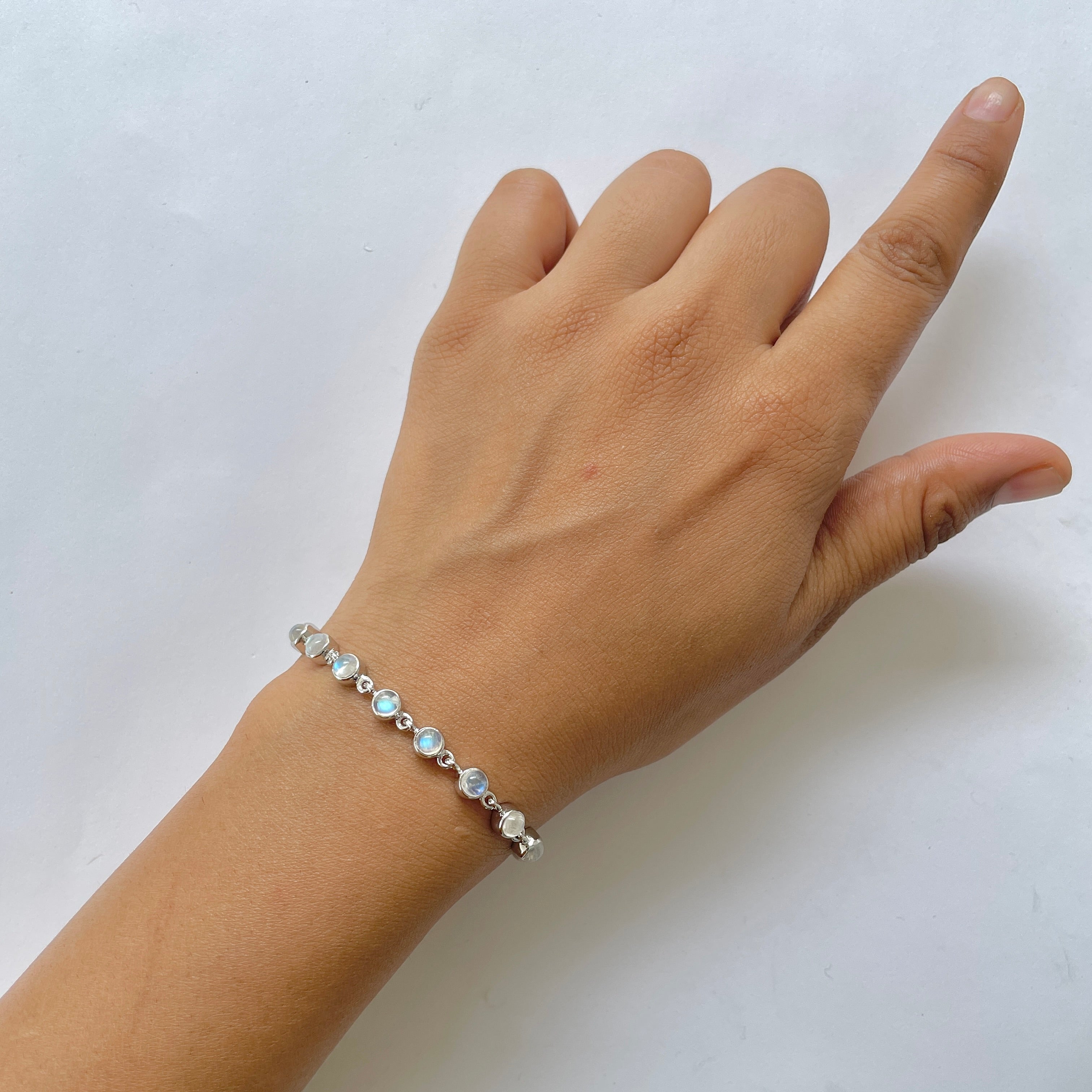 Moonstone Bracelet-(RBM-RDB-116-CAB)