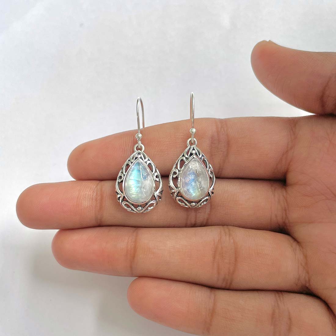 Moonstone Earring-(RBM-RDE-110)
