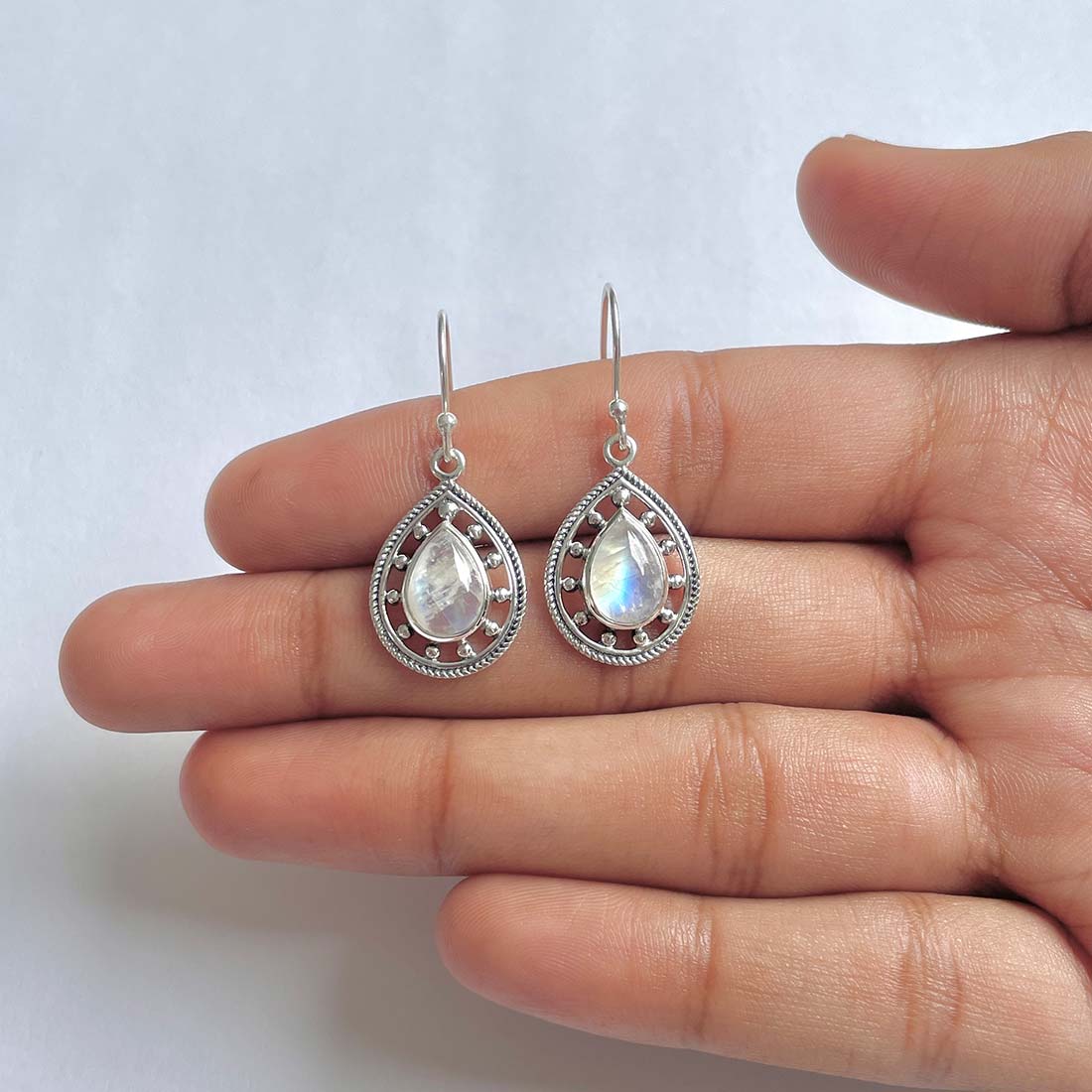 Moonstone Earring-(RBM-RDE-198)