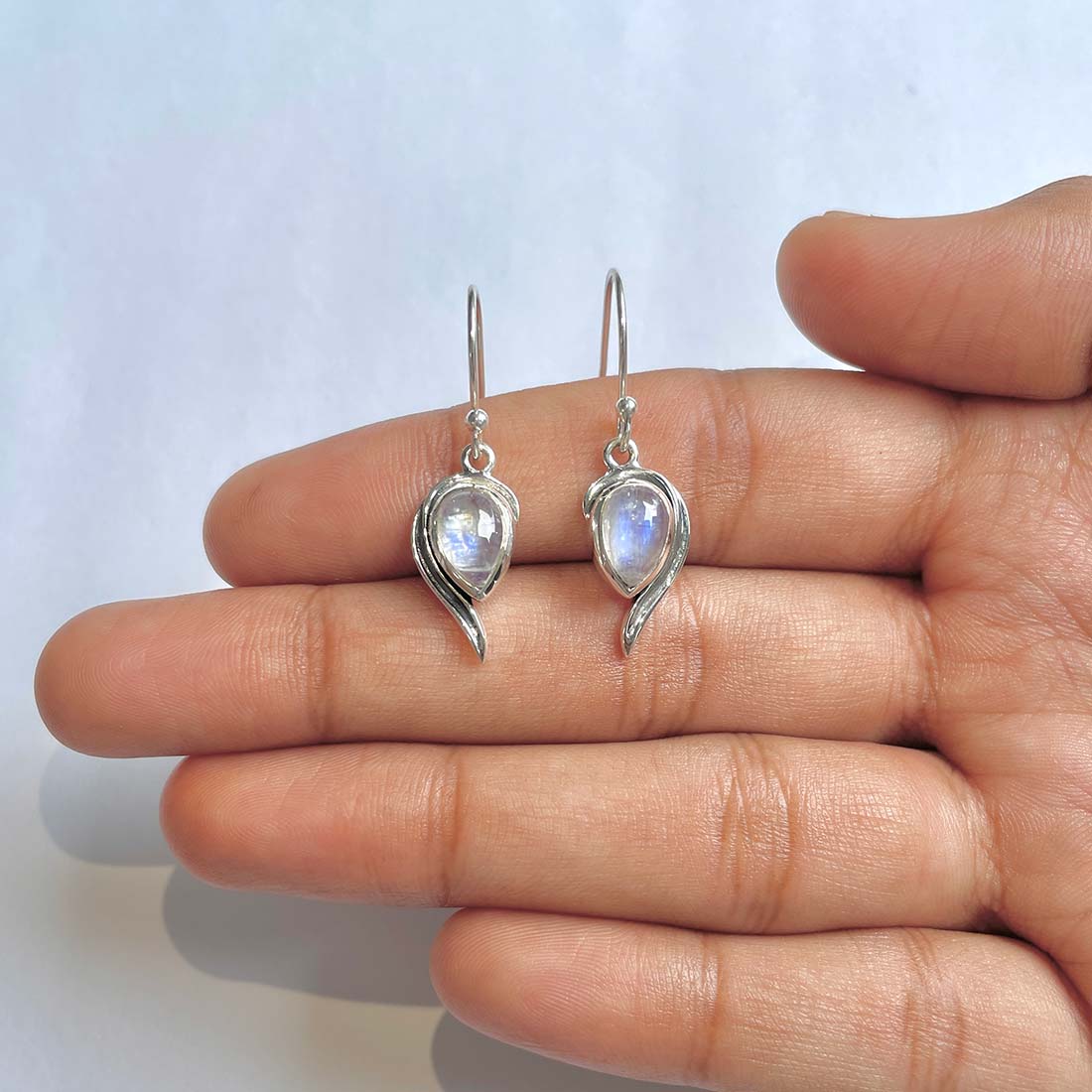 Moonstone Earring-(RBM-RDE-307)