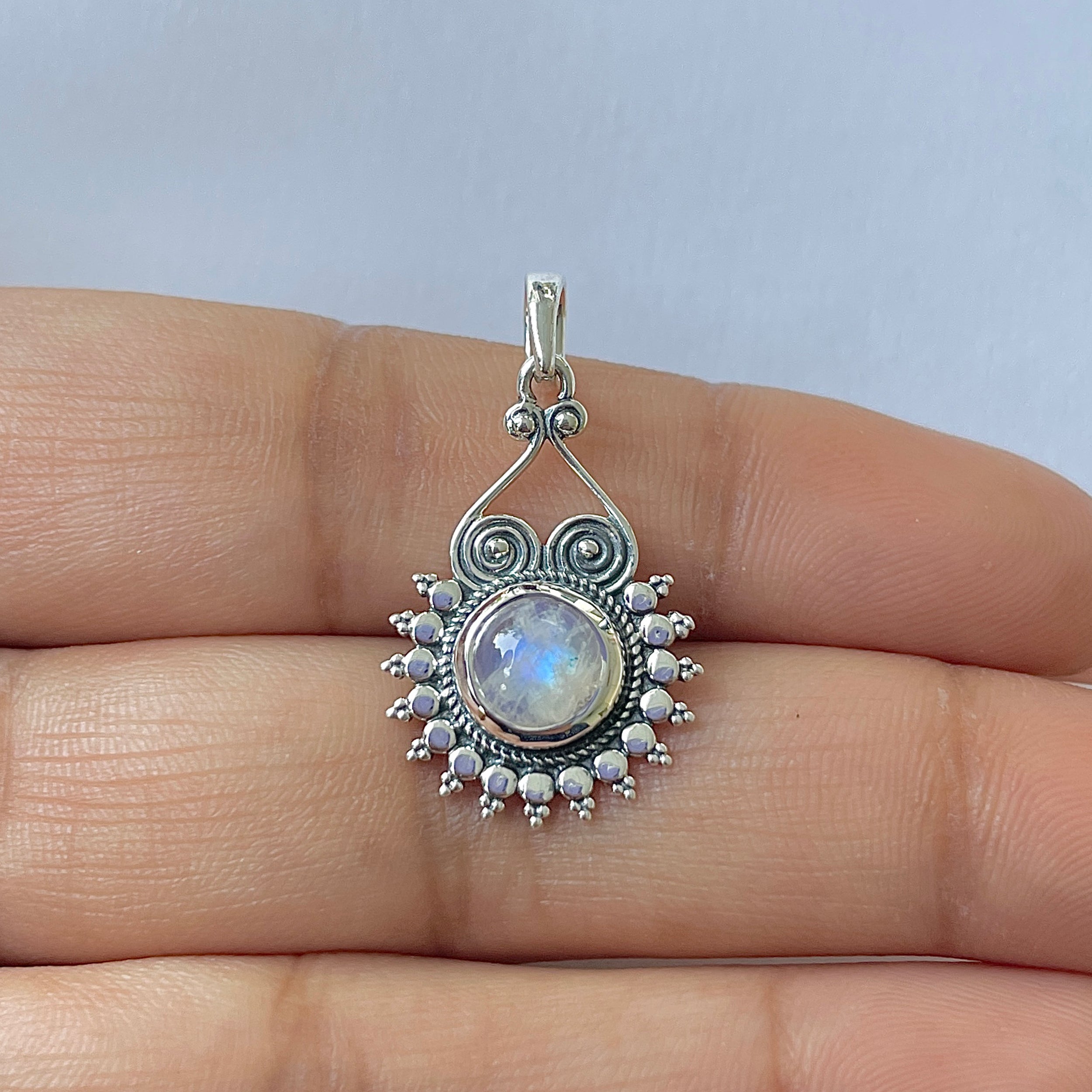 Moonstone Pendant-(RBM-RDEP-213)