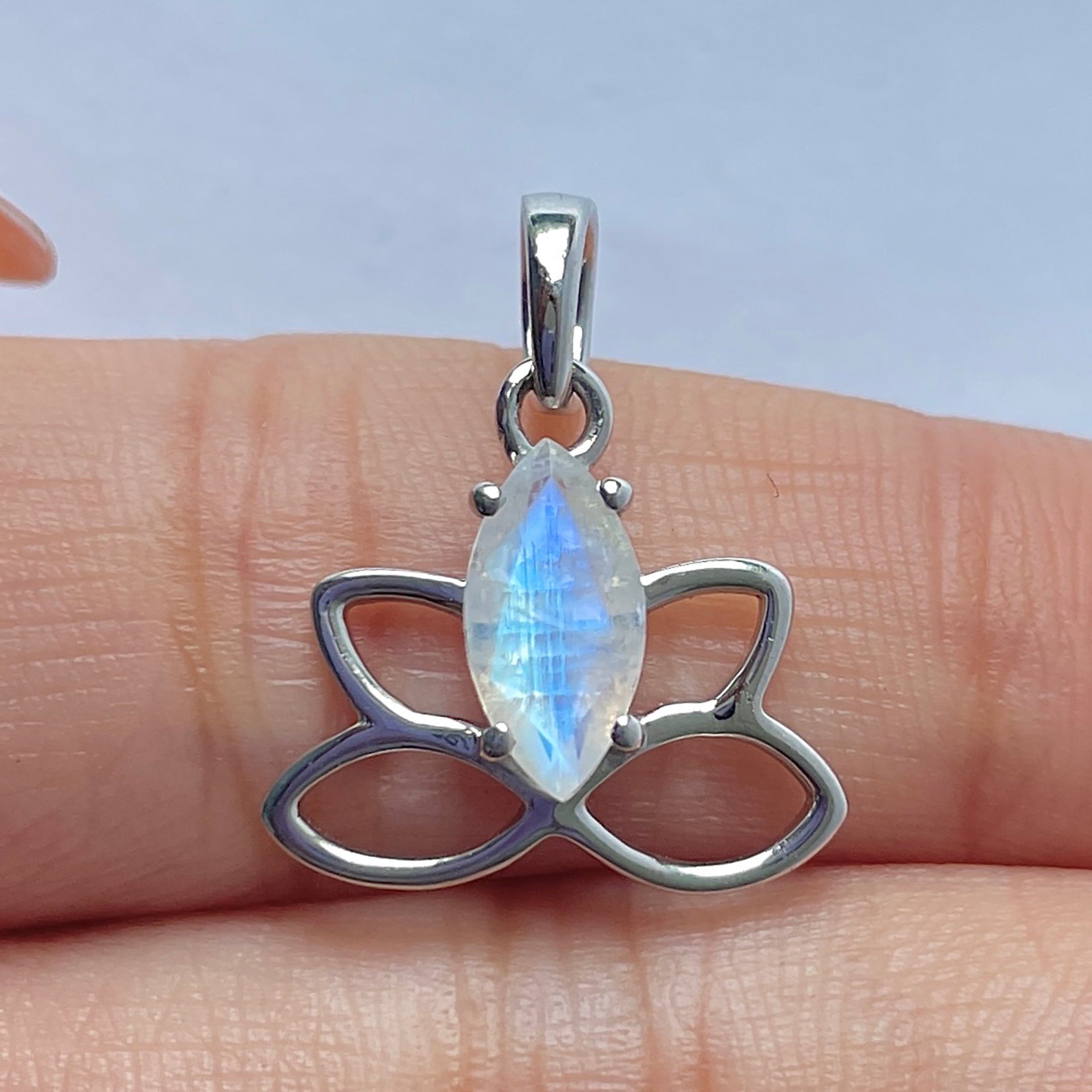 Moonstone Pendant-(RBM-RDEP-883)