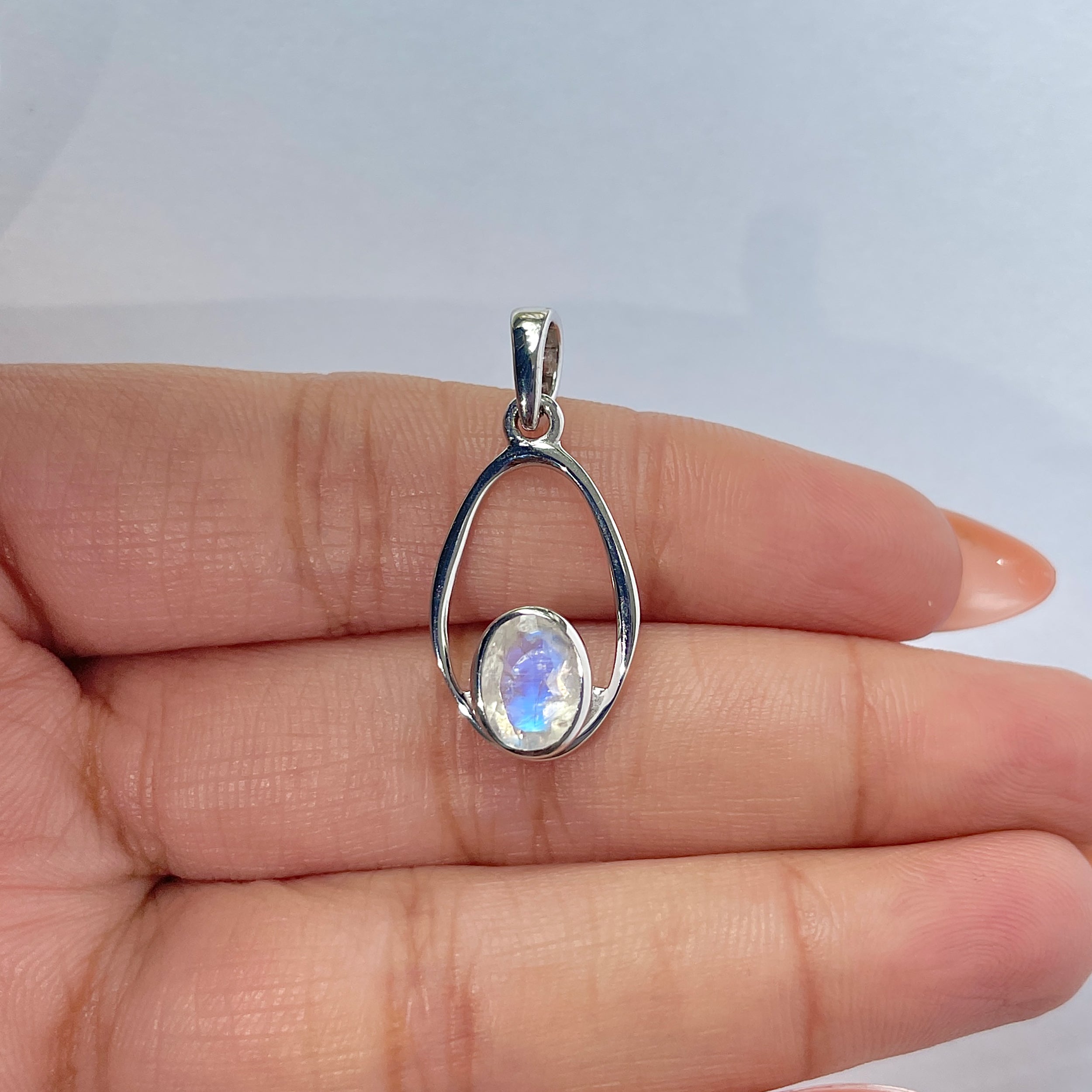 Moonstone Pendant-(RBM-RDP-140)