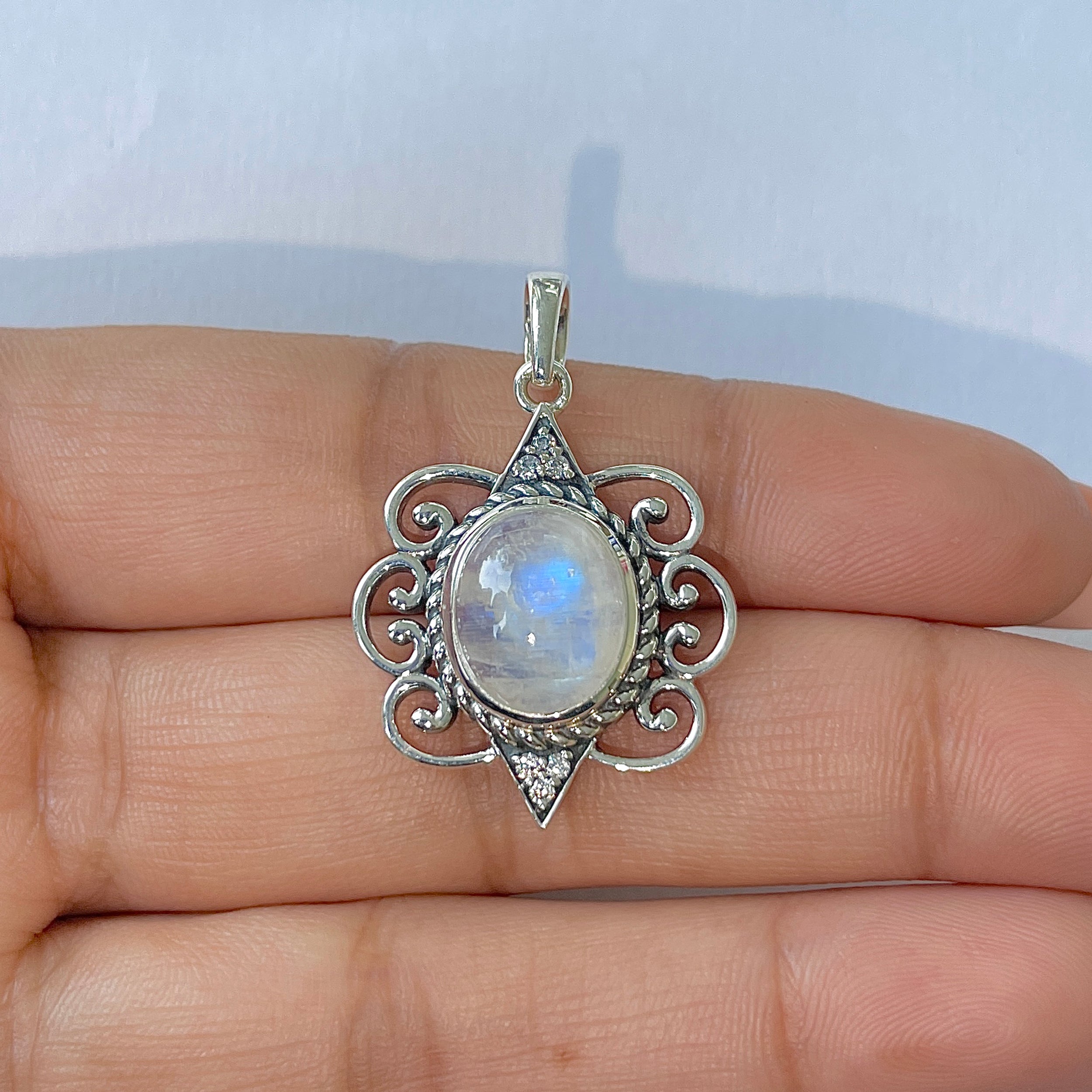 Moonstone Pendant-(RBM-RDP-334)