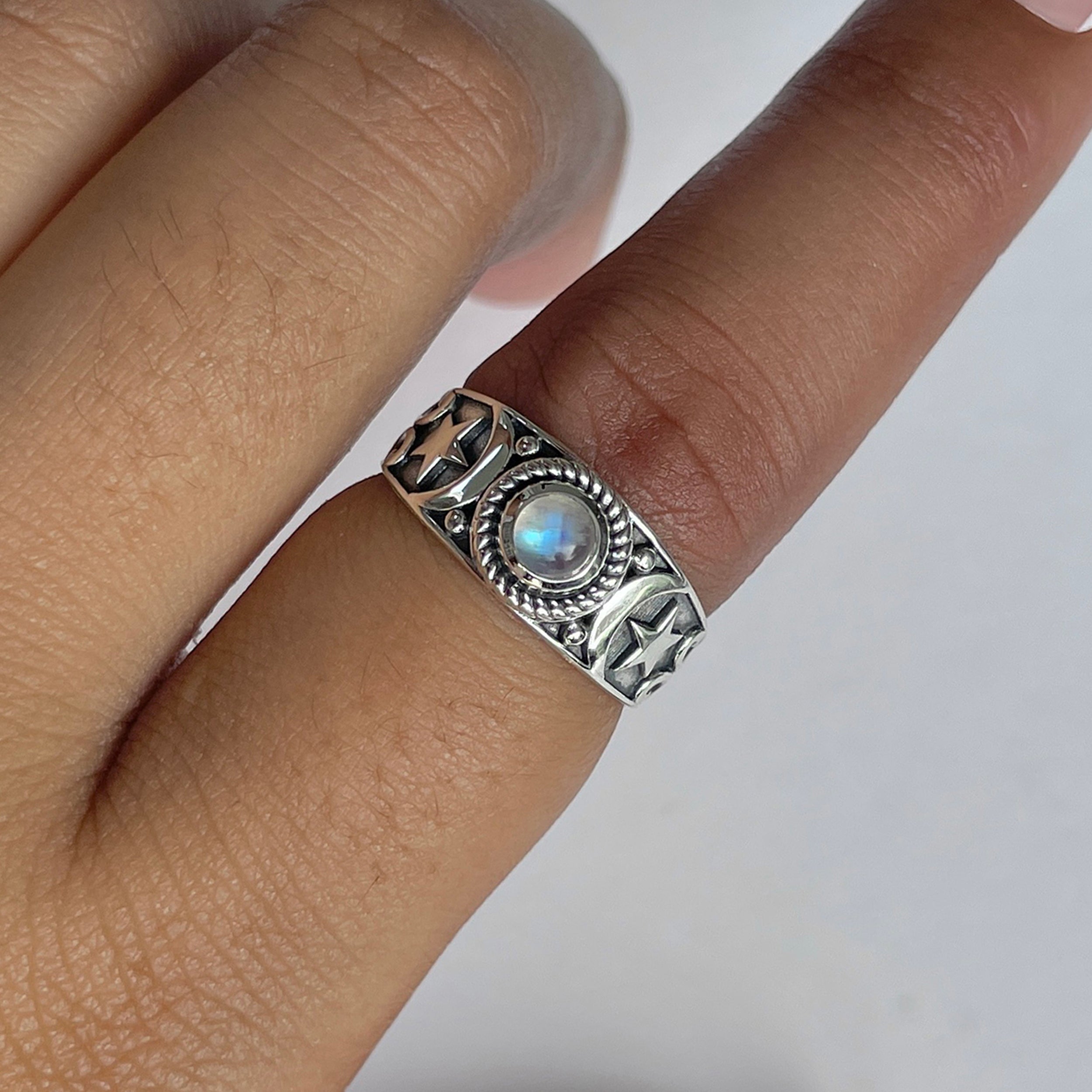 Moonstone Ring-(RBM-RDR-1019.)