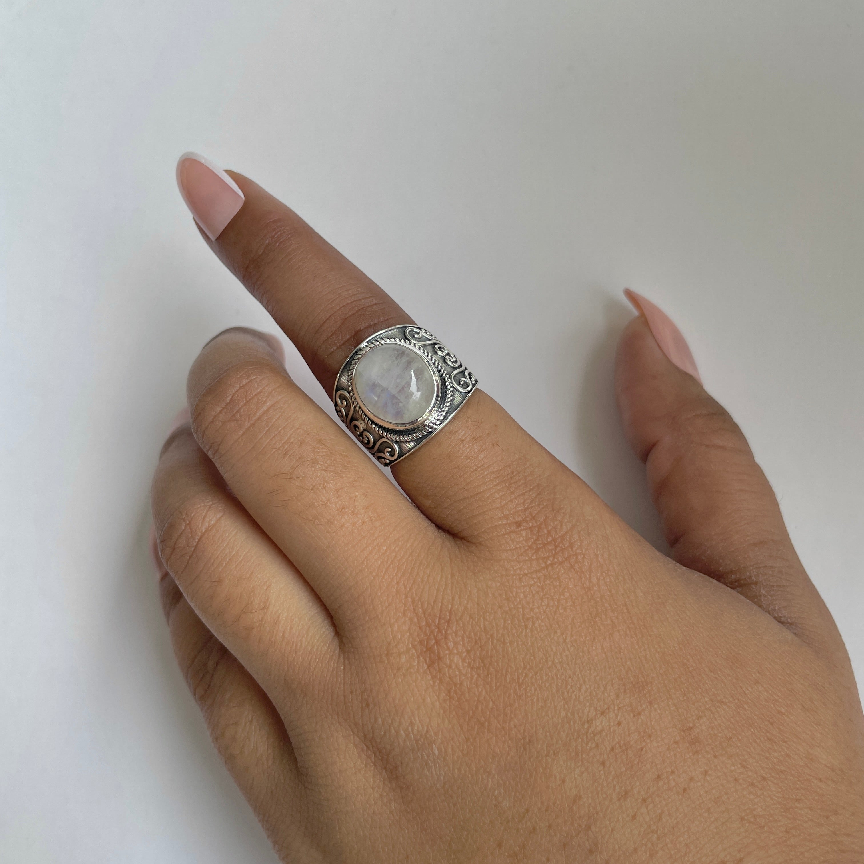 Moonstone Ring-(RBM-RDR-1164.)