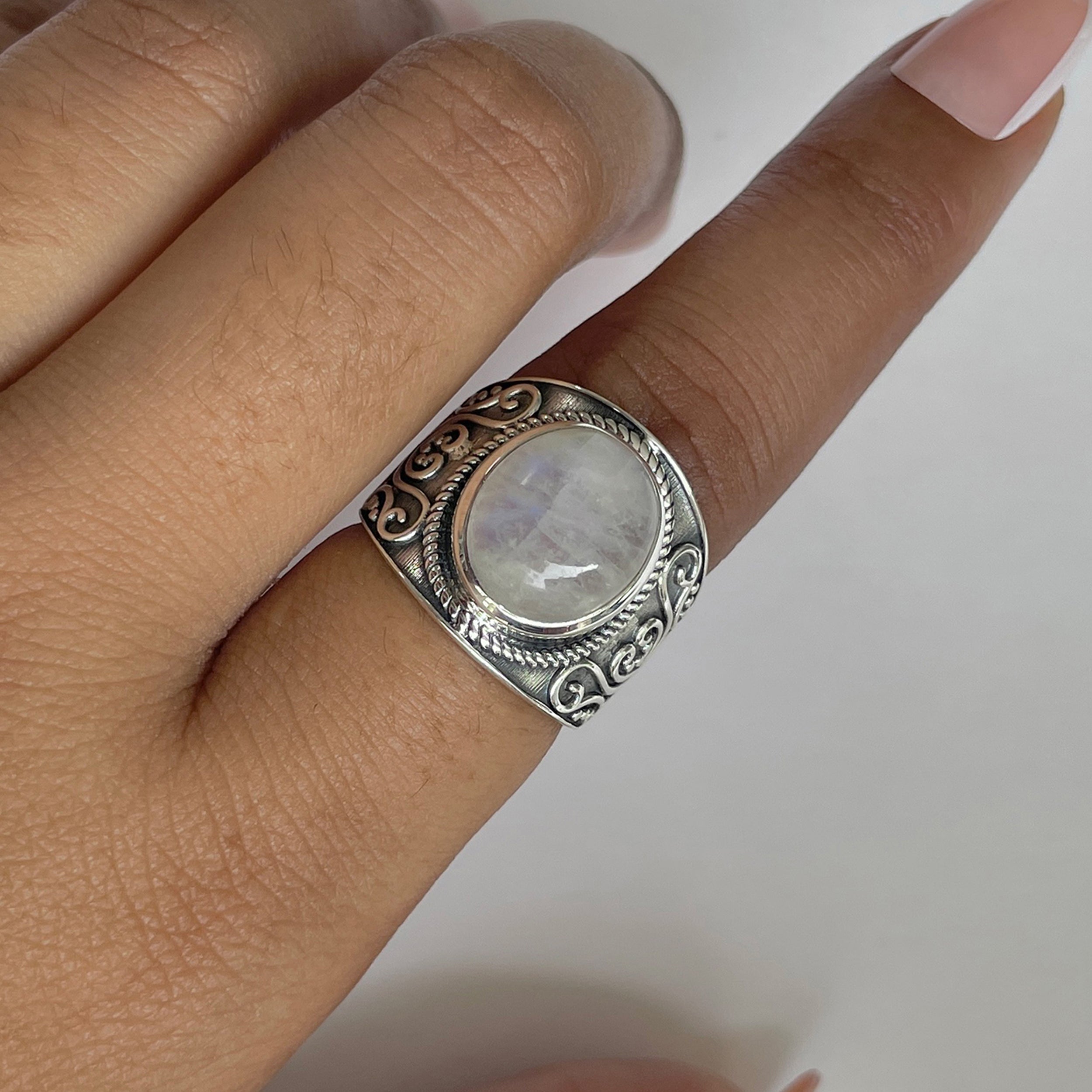Moonstone Ring-(RBM-RDR-1164.)