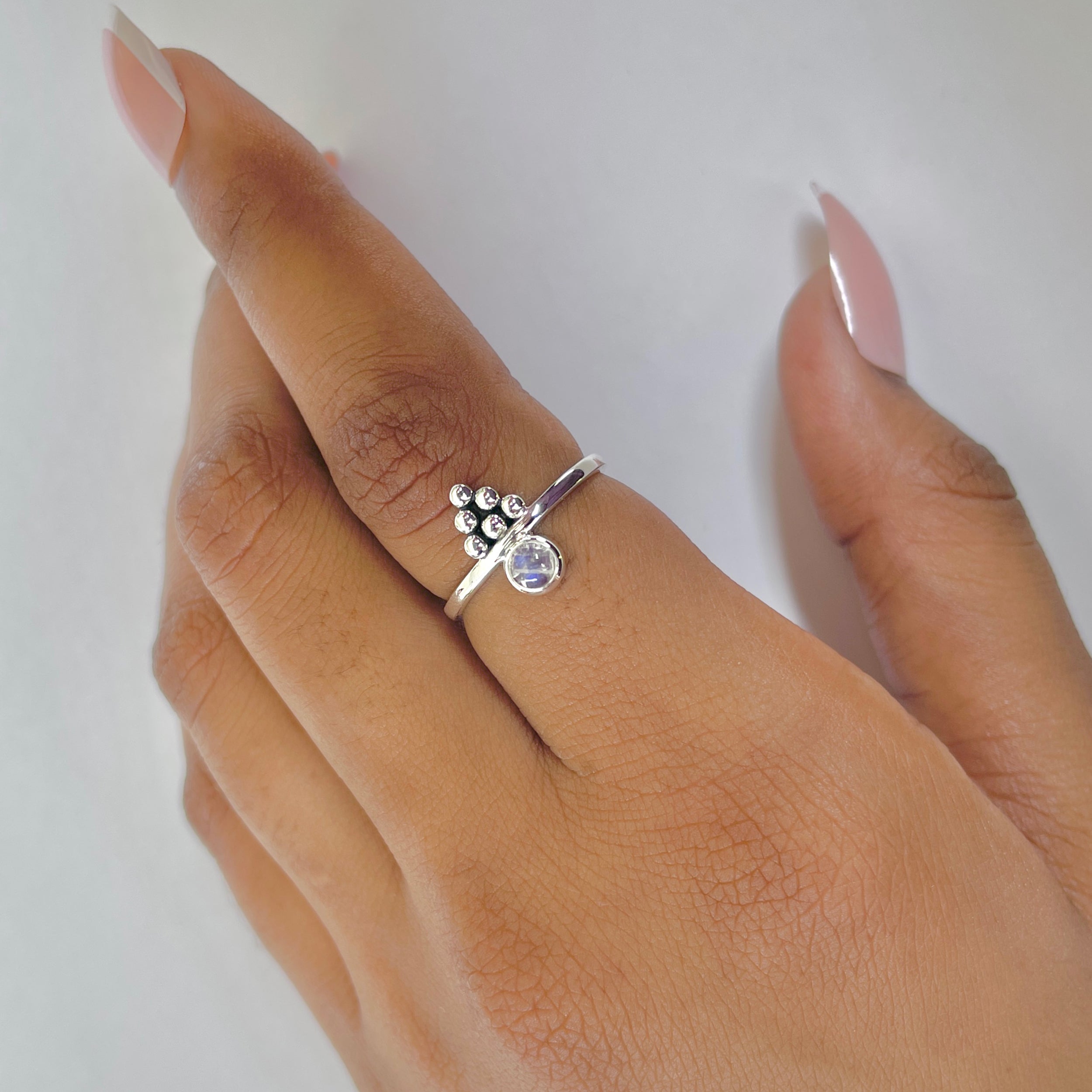 Moonstone Ring-(RBM-RDR-1332.)