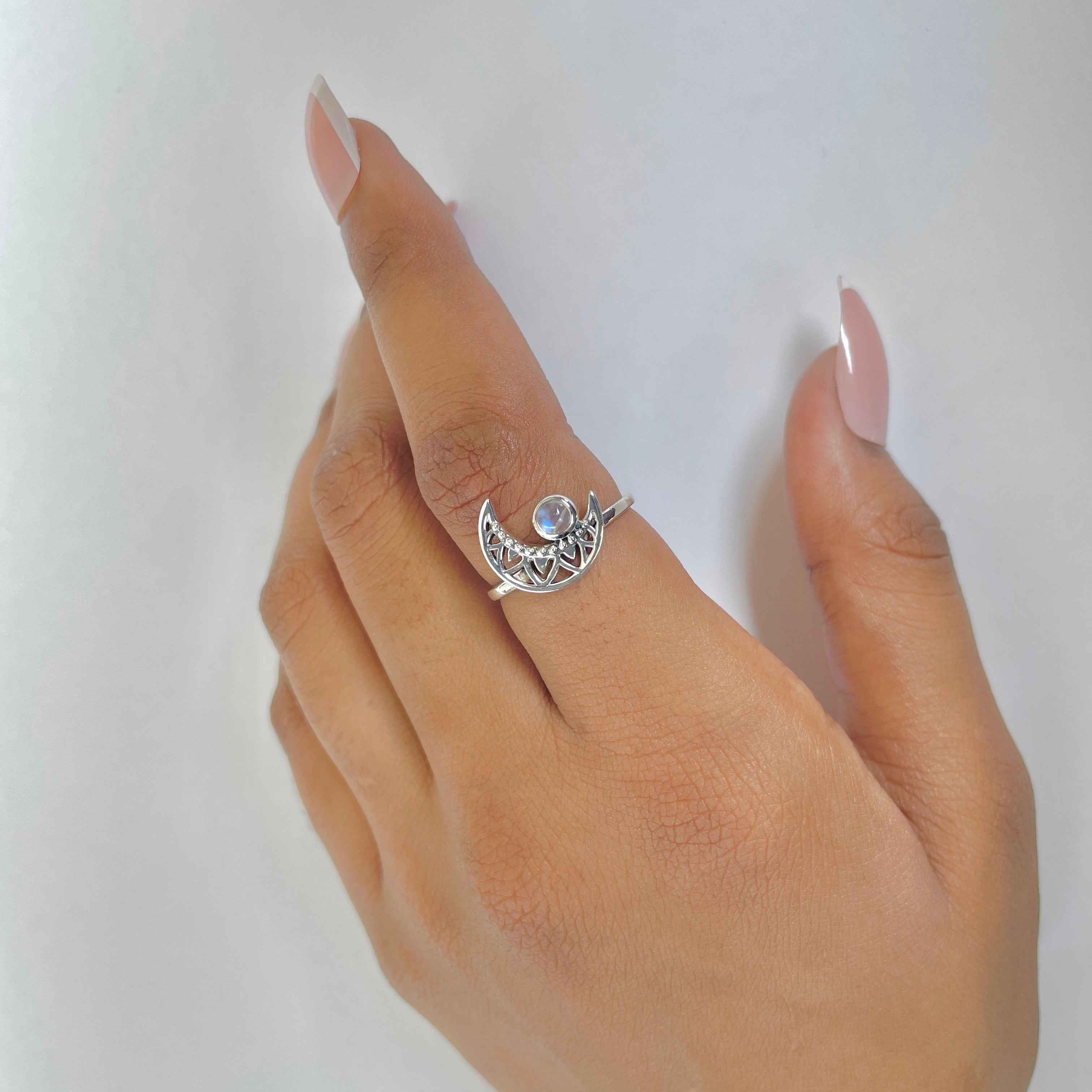 Moonstone Ring-(RBM-RDR-1338.)
