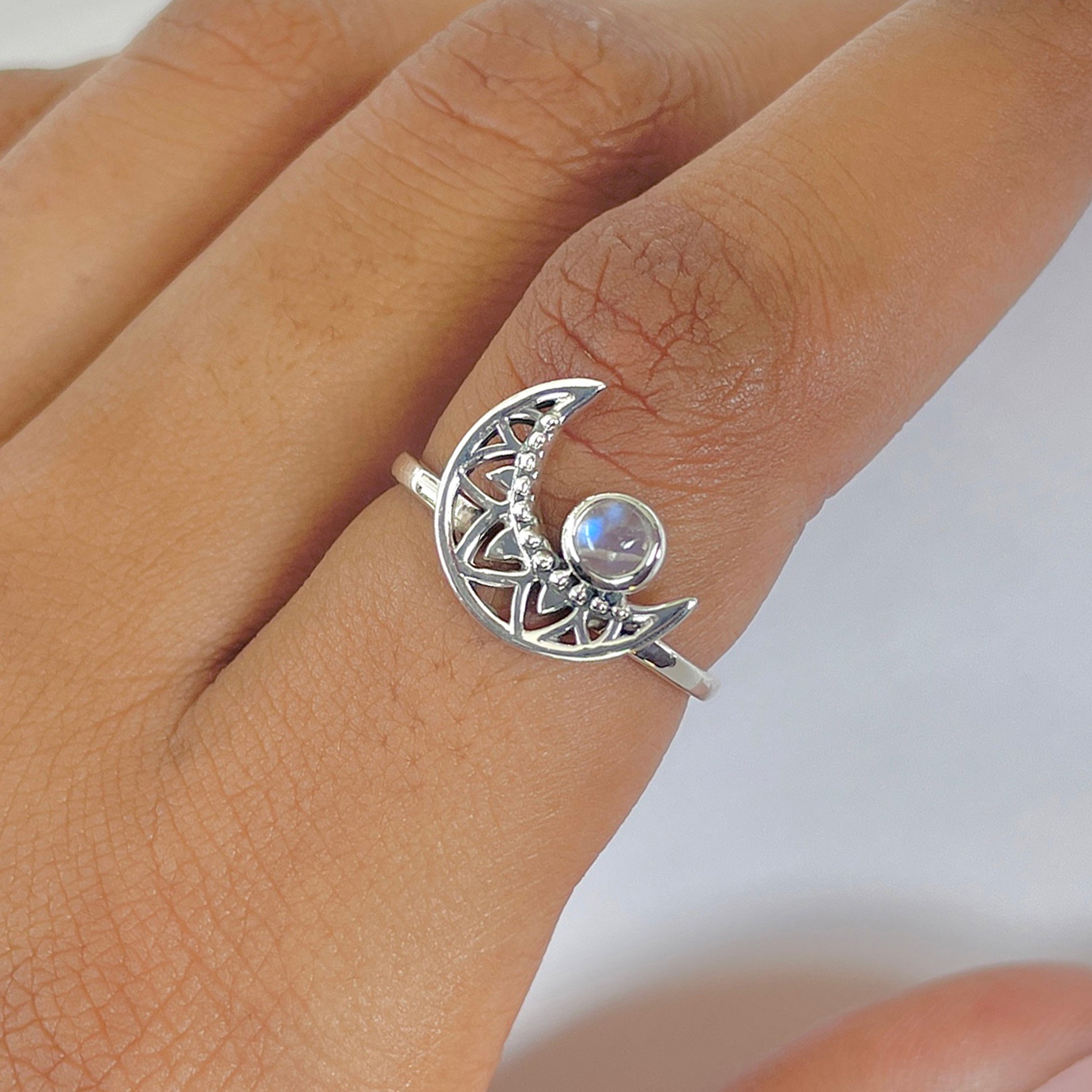 Moonstone Ring-(RBM-RDR-1338.)