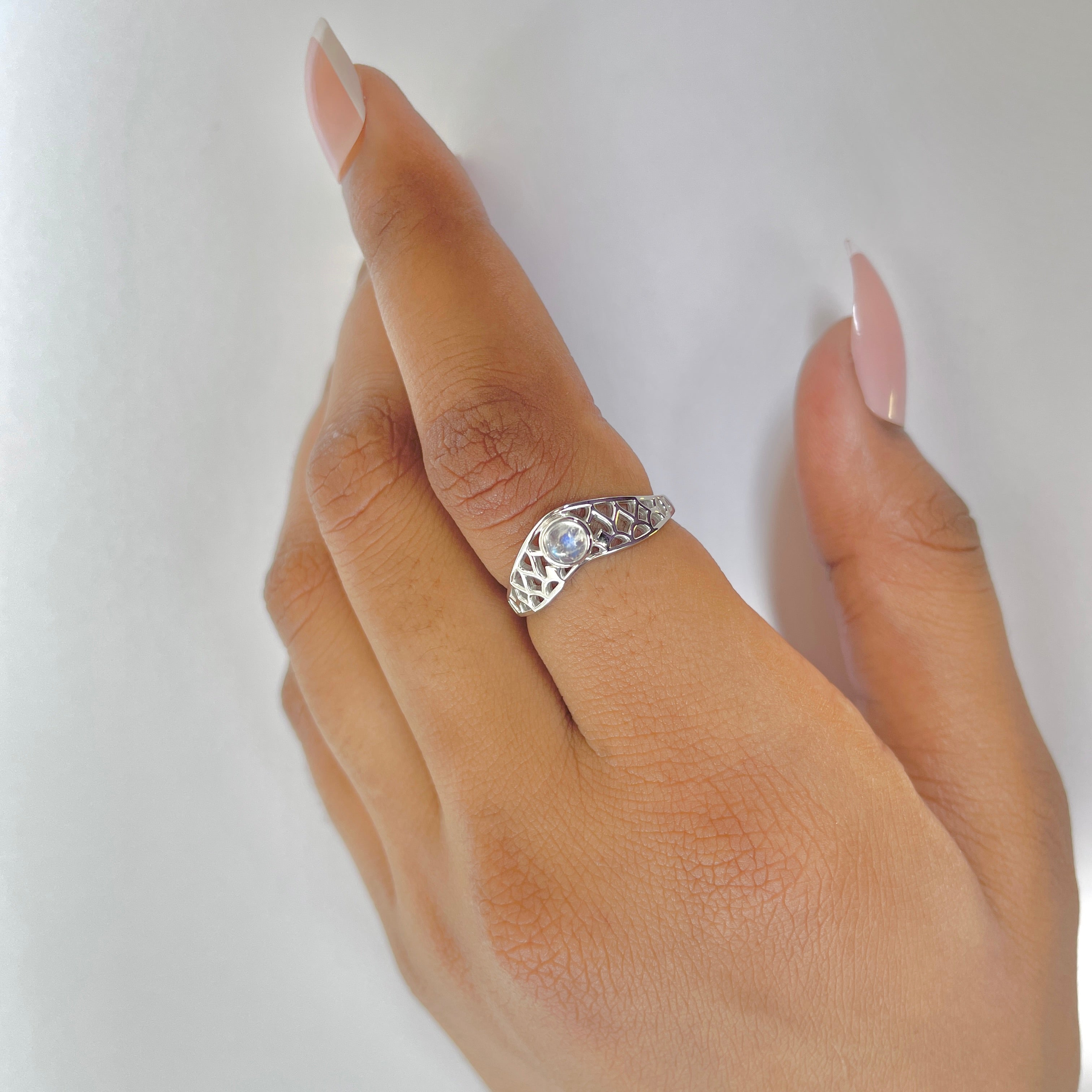 Moonstone Ring-(RBM-RDR-1346.)