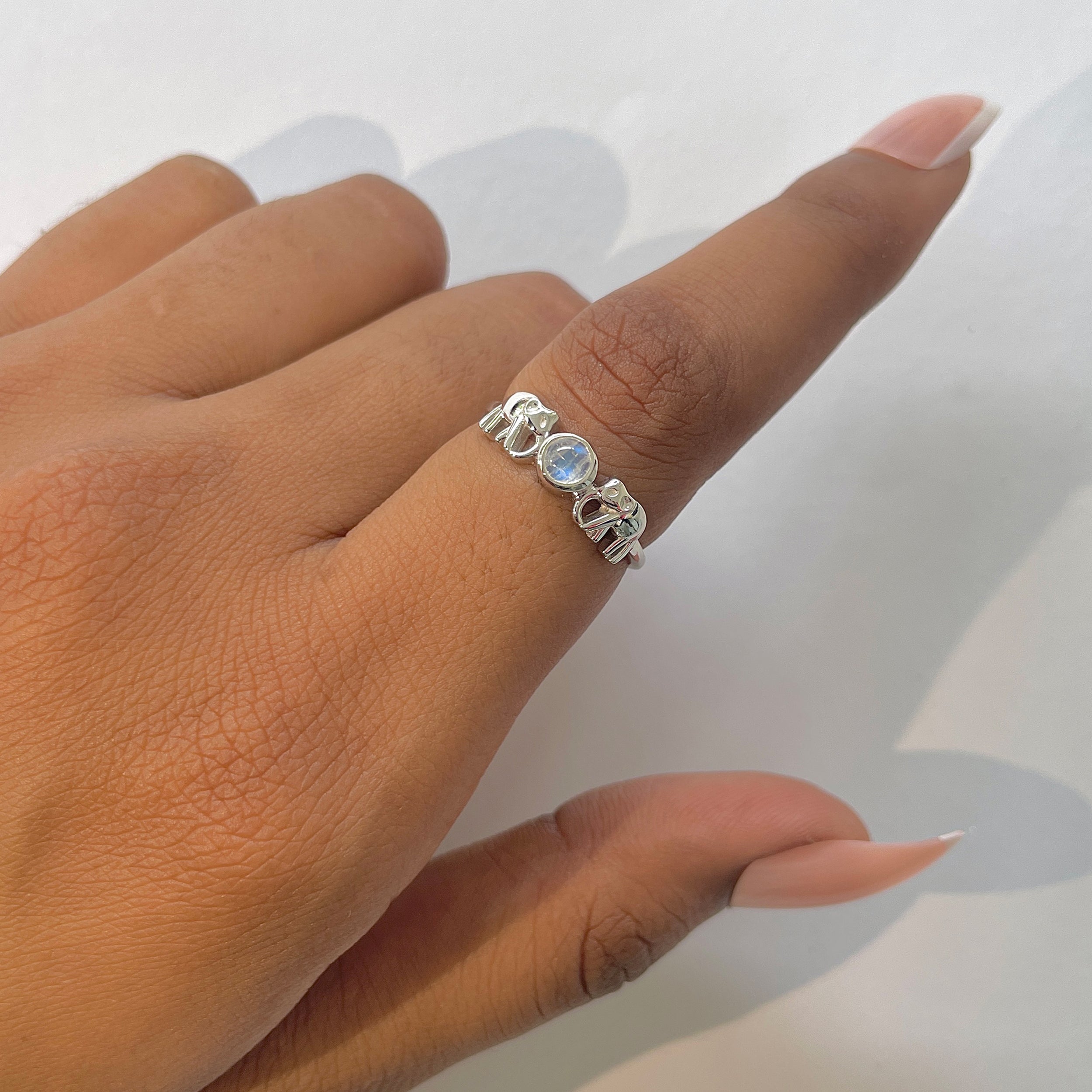 Moonstone Ring-(RBM-RDR-1347.)