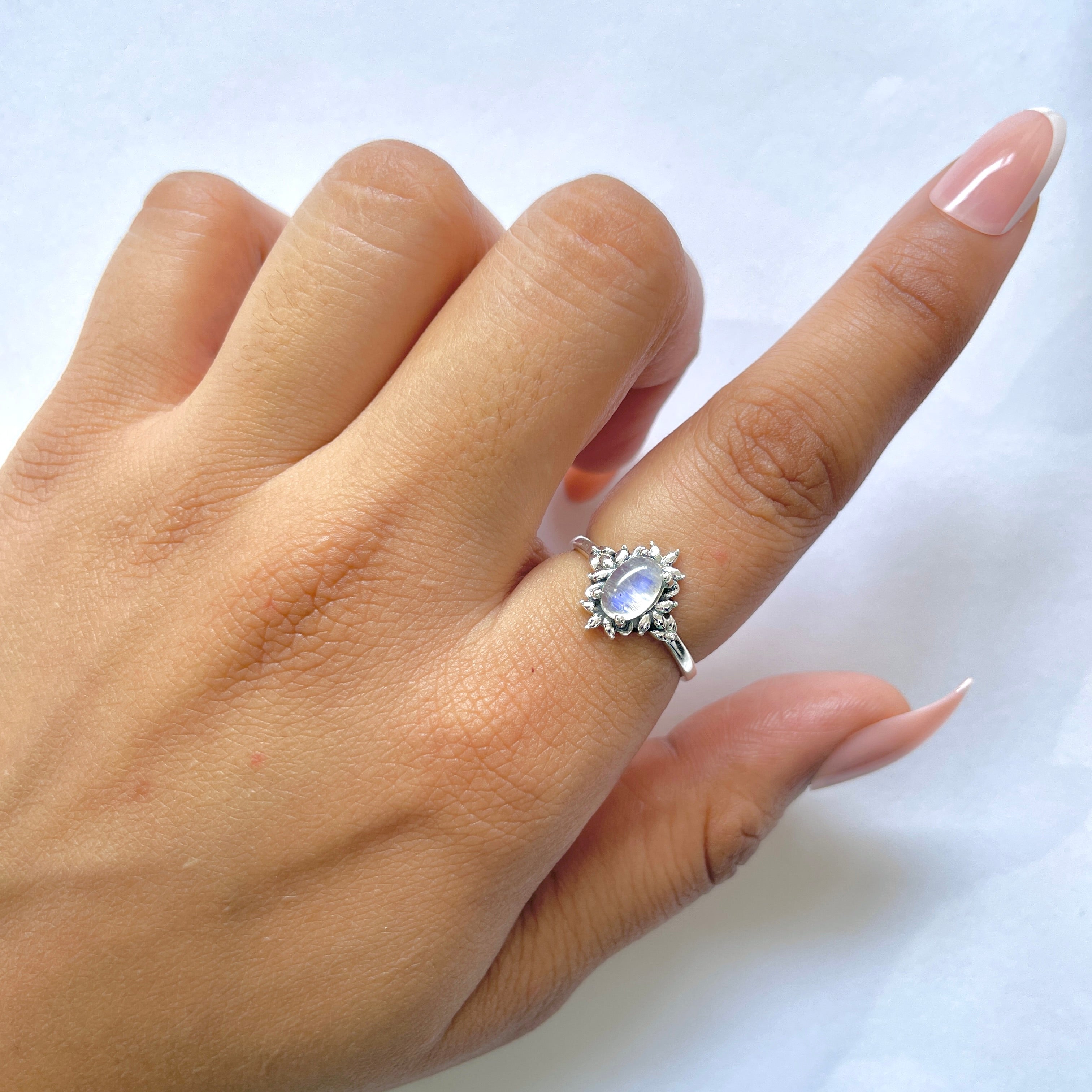 Moonstone Ring-(RBM-RDR-1454.)