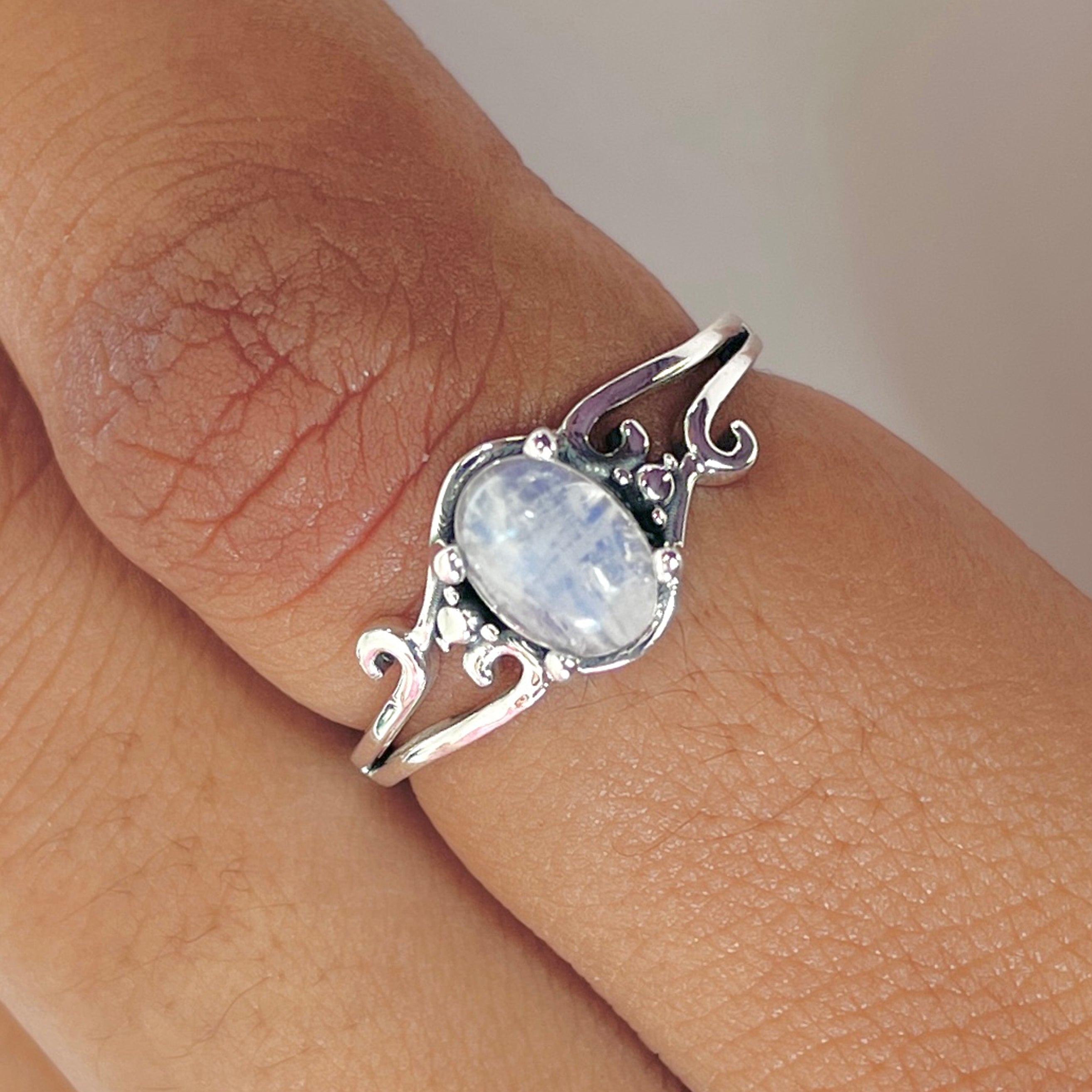 Moonstone Ring-(RBM-RDR-1495.)