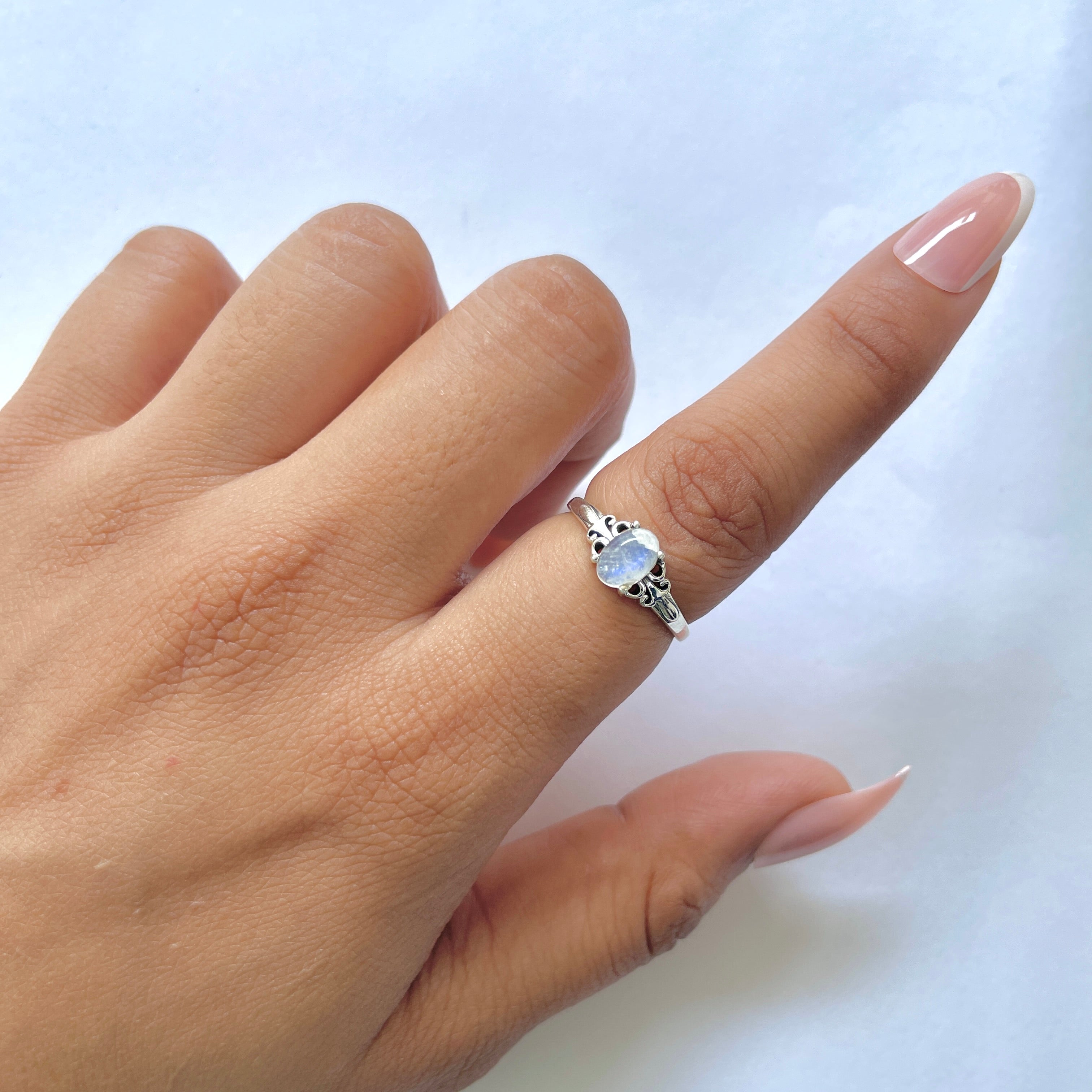 Moonstone Ring-(RBM-RDR-1531.)