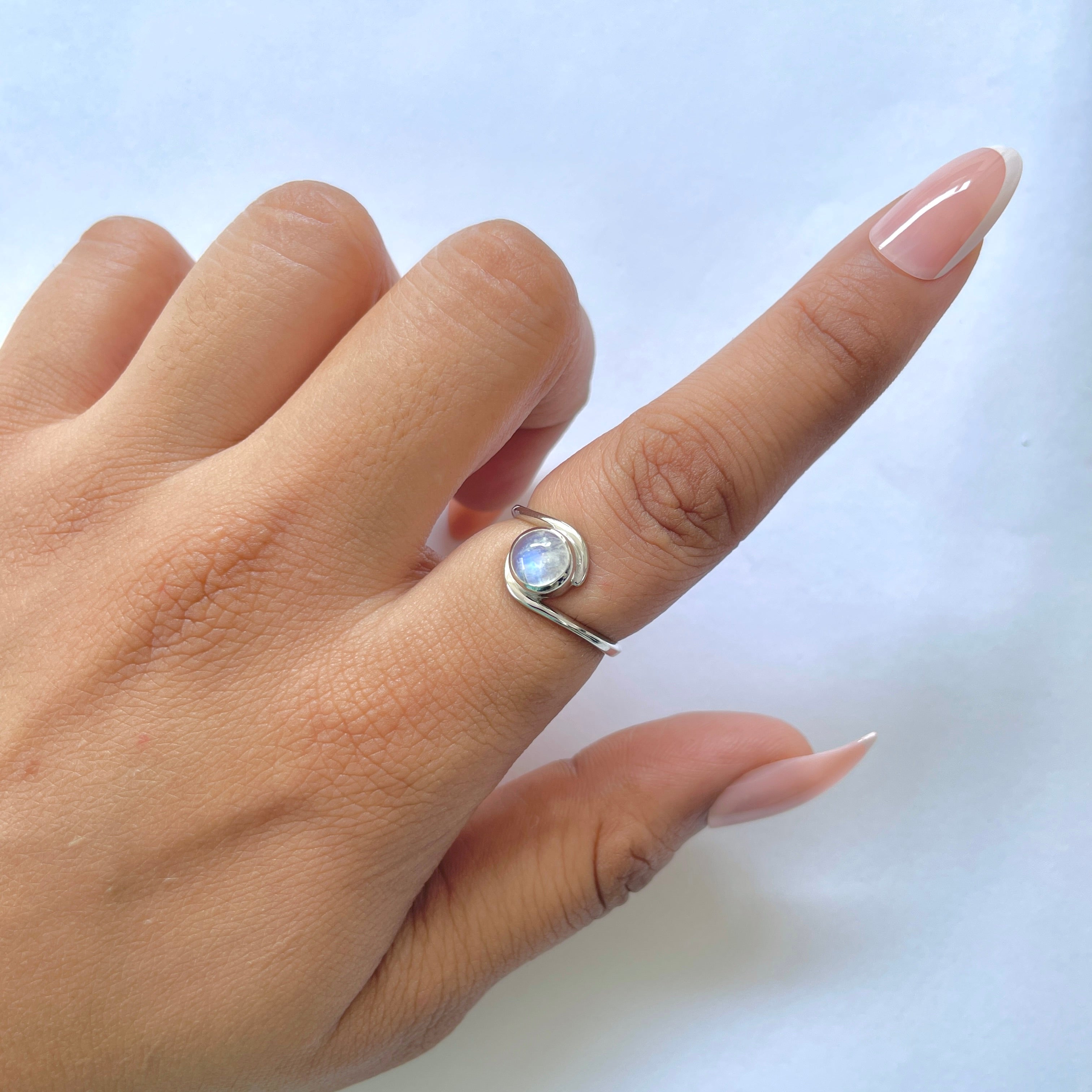 Moonstone Ring-(RBM-RDR-1595.)