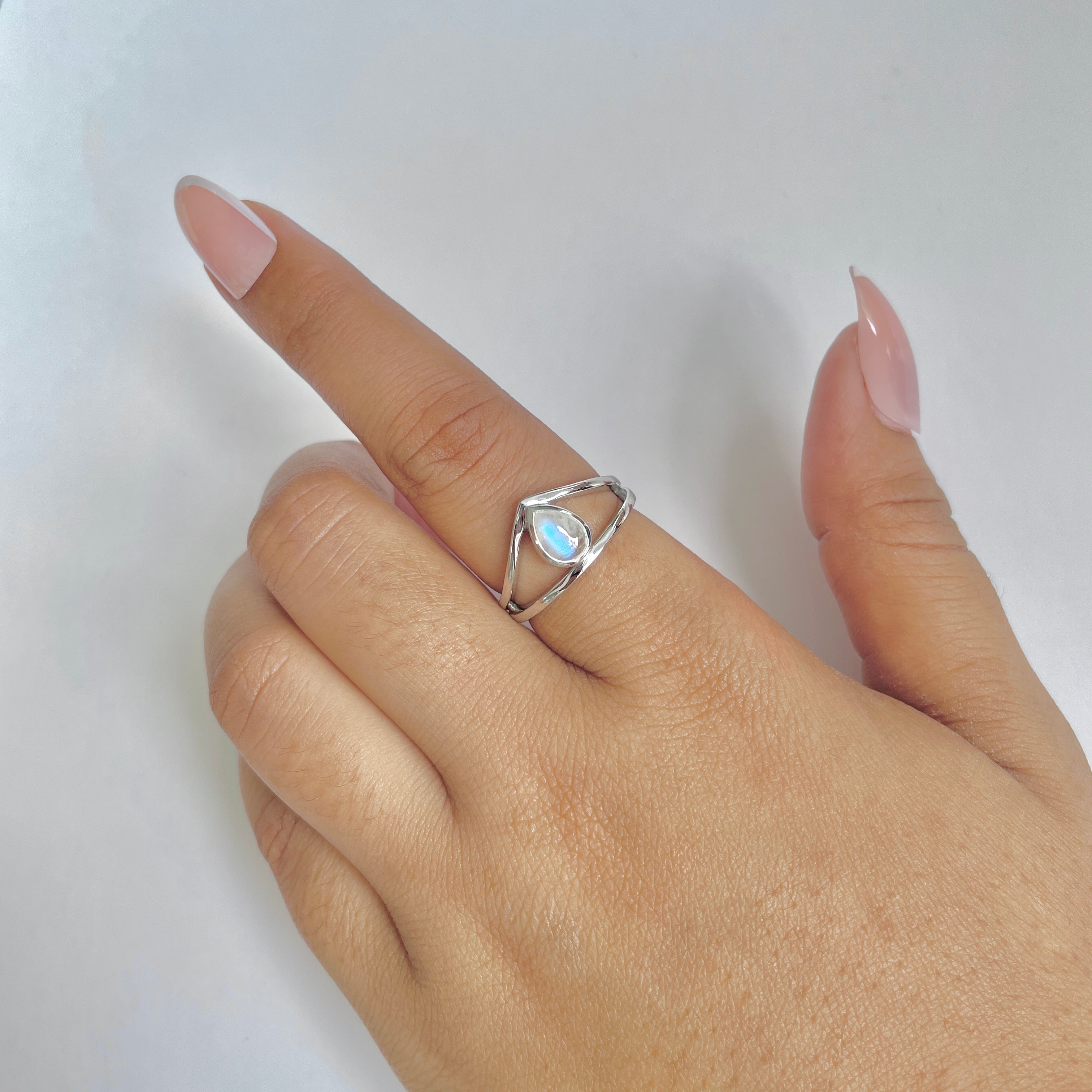 Moonstone Ring-(RBM-RDR-1606.)