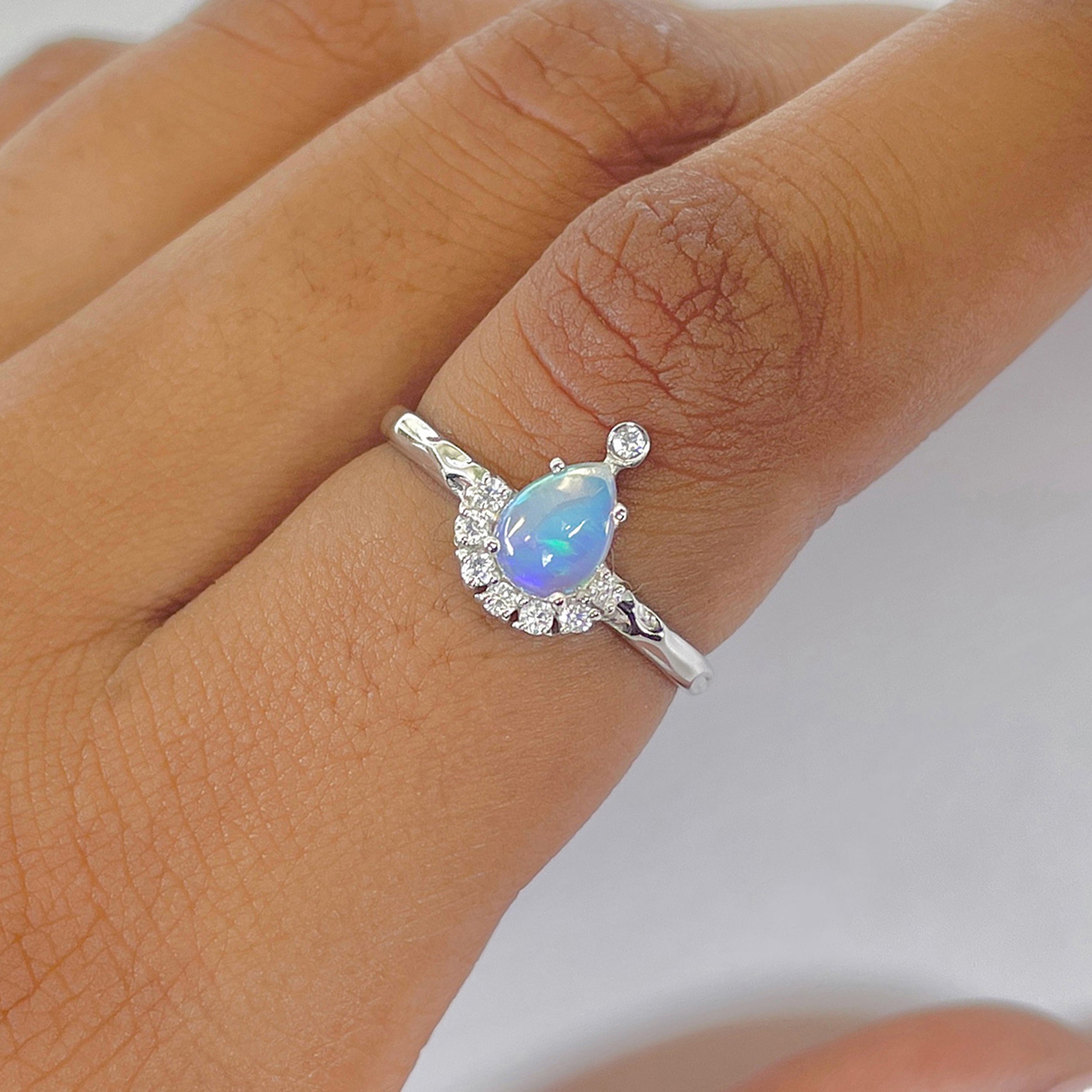 Moonstone Rose Ring-(RBM-RDR-1622.)