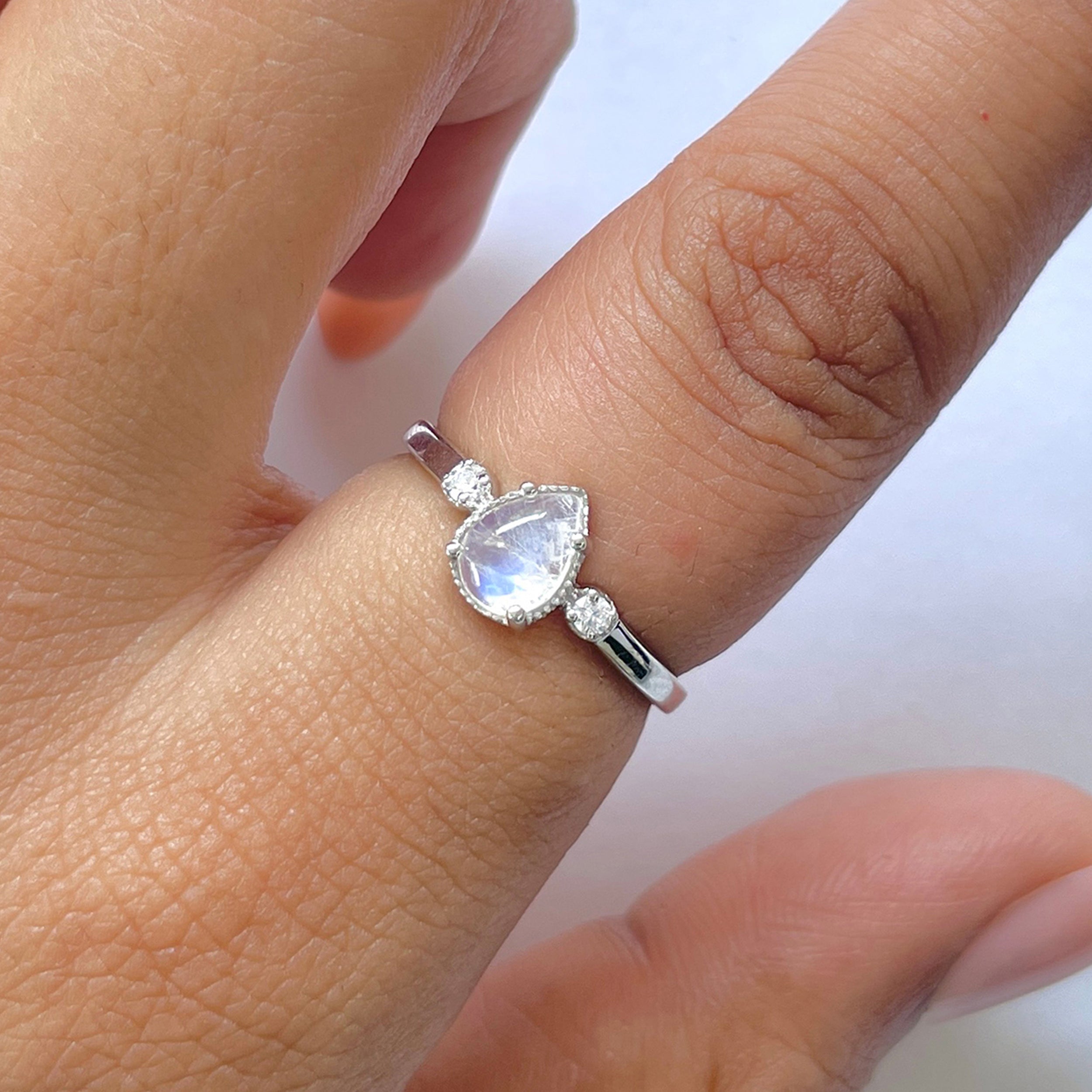 Moonstone Ring-(RBM-RDR-1772.)