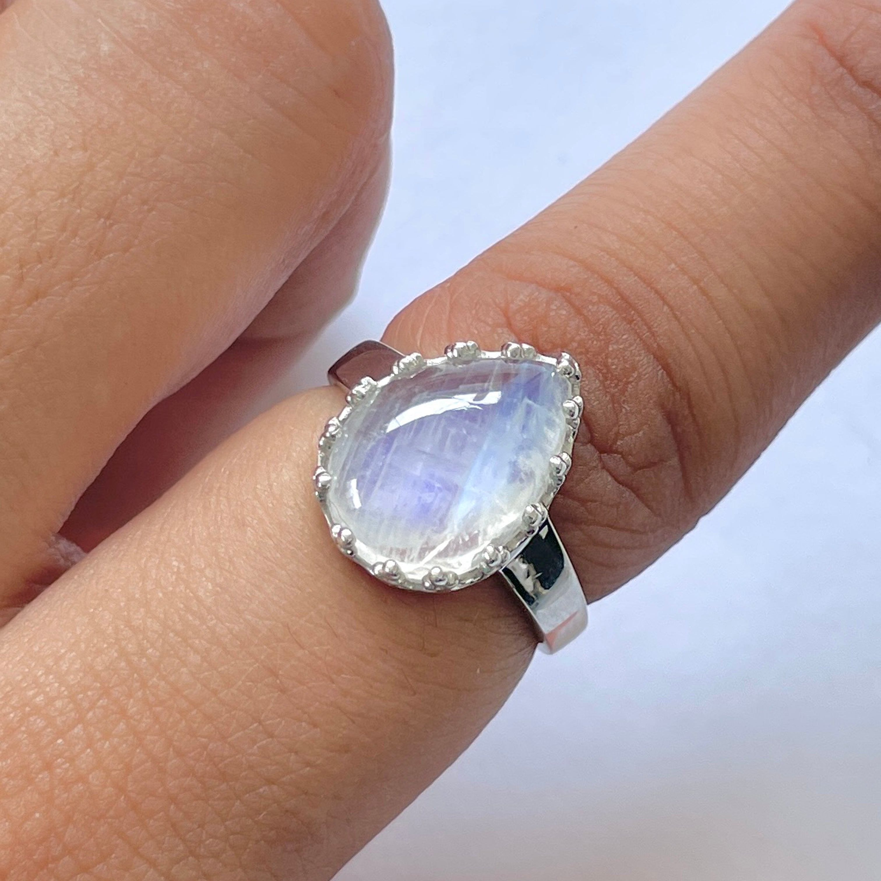 Moonstone Ring-(RBM-RDR-1828.)