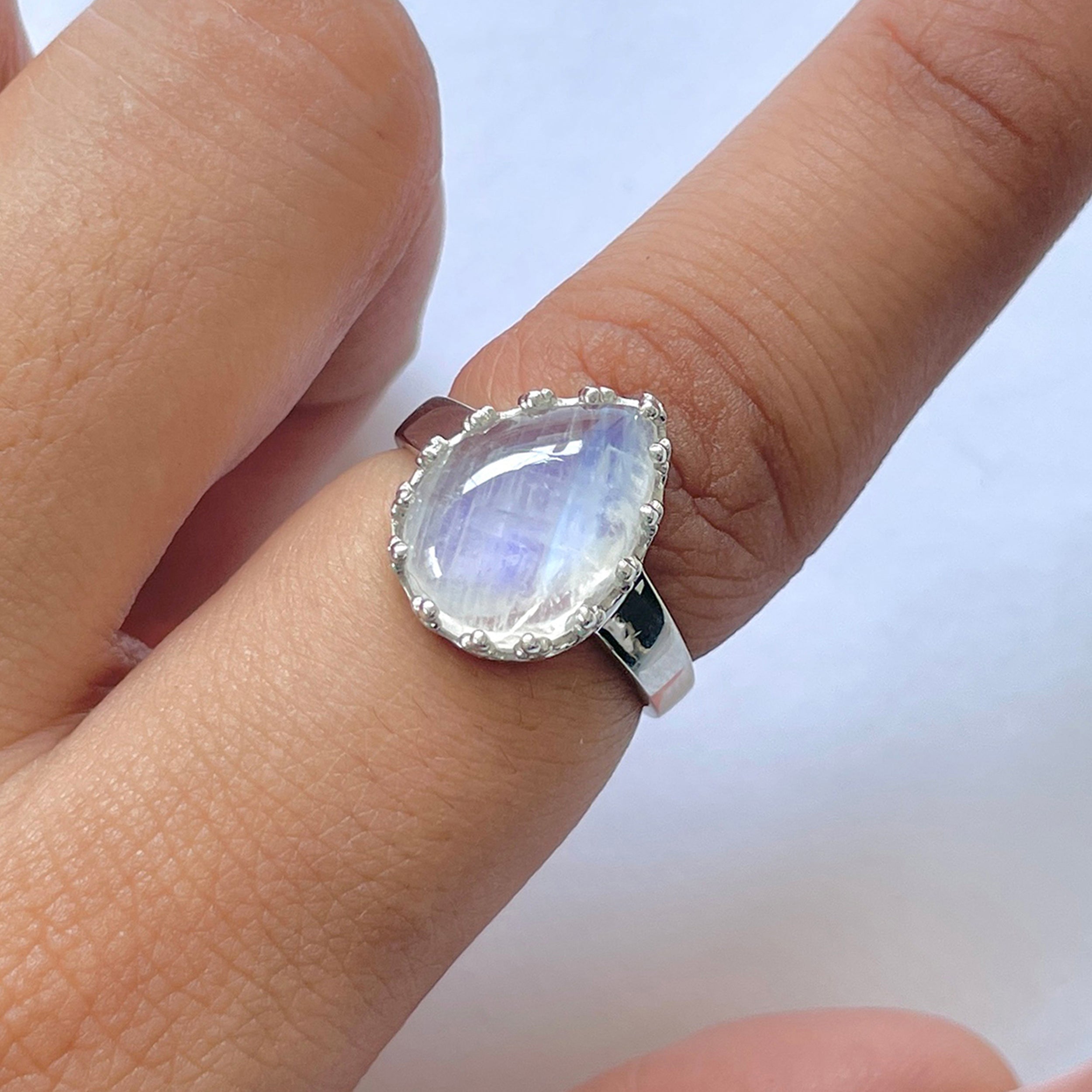 Moonstone Ring-(RBM-RDR-1828.)