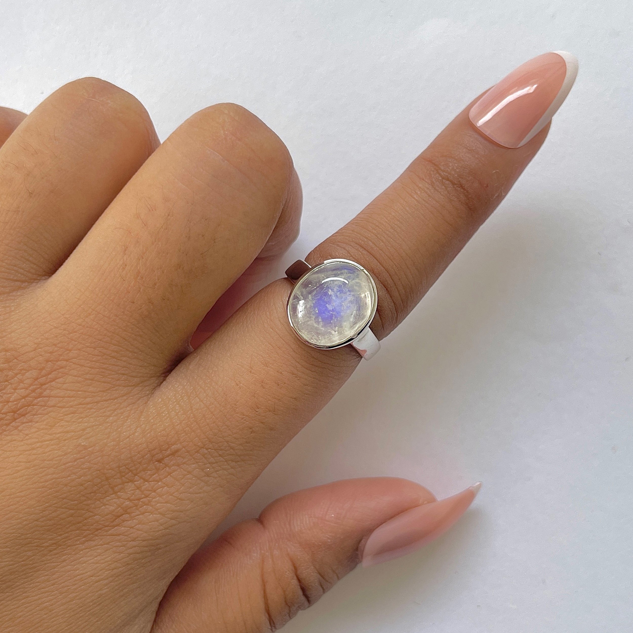 Moonstone Ring-(RBM-RDR-1880.)