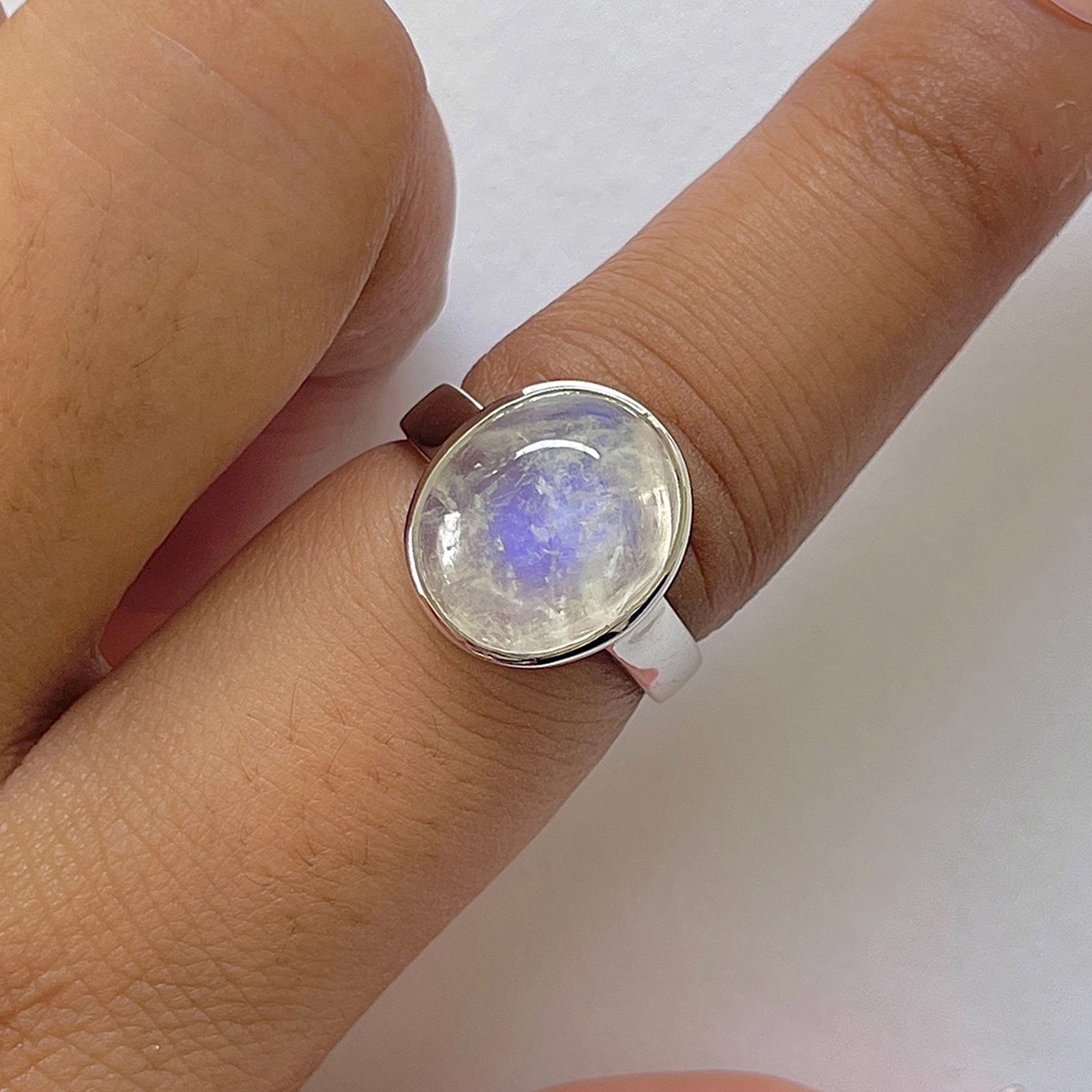 Moonstone Ring-(RBM-RDR-1880.)
