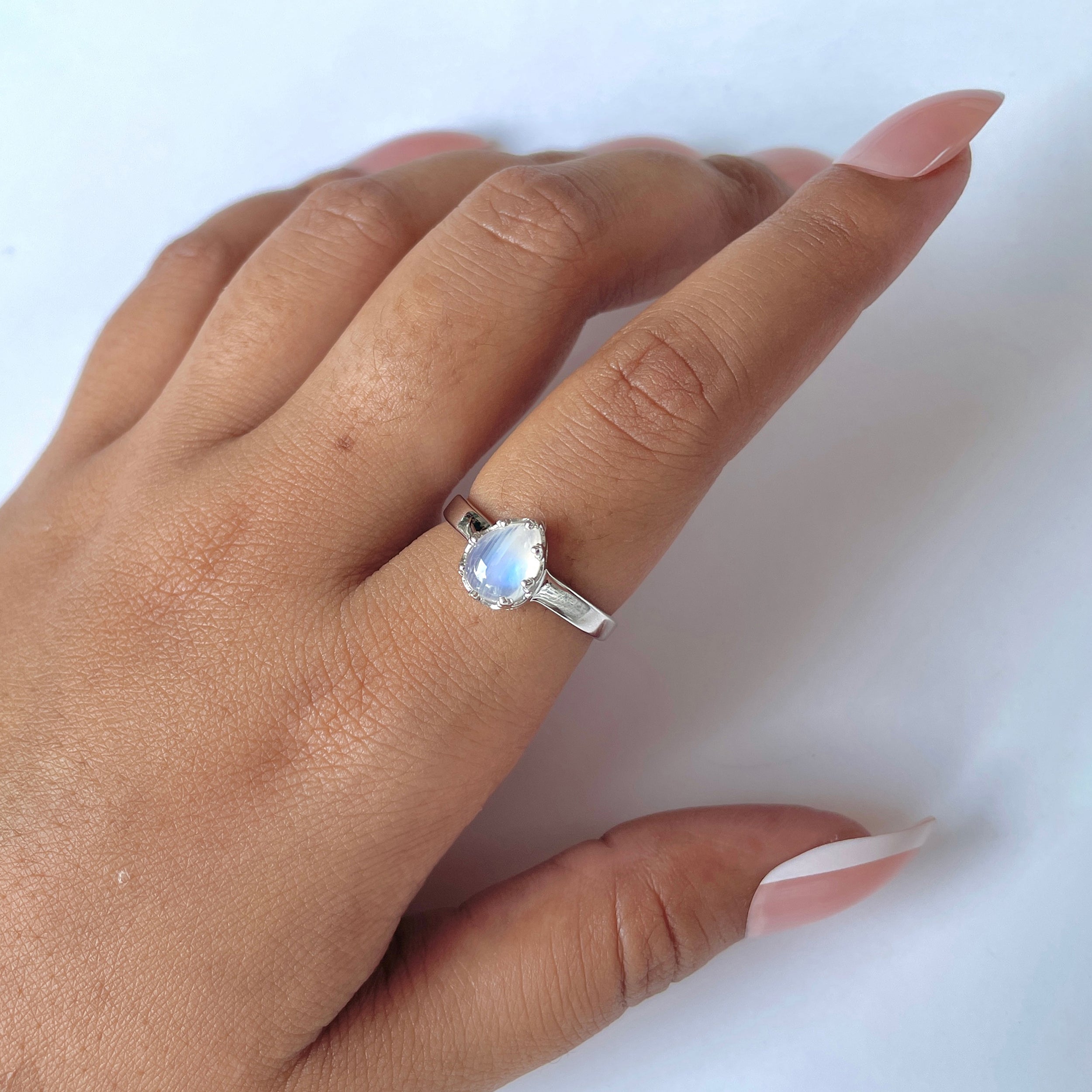 Moonstone Ring-(RBM-RDR-1916.)