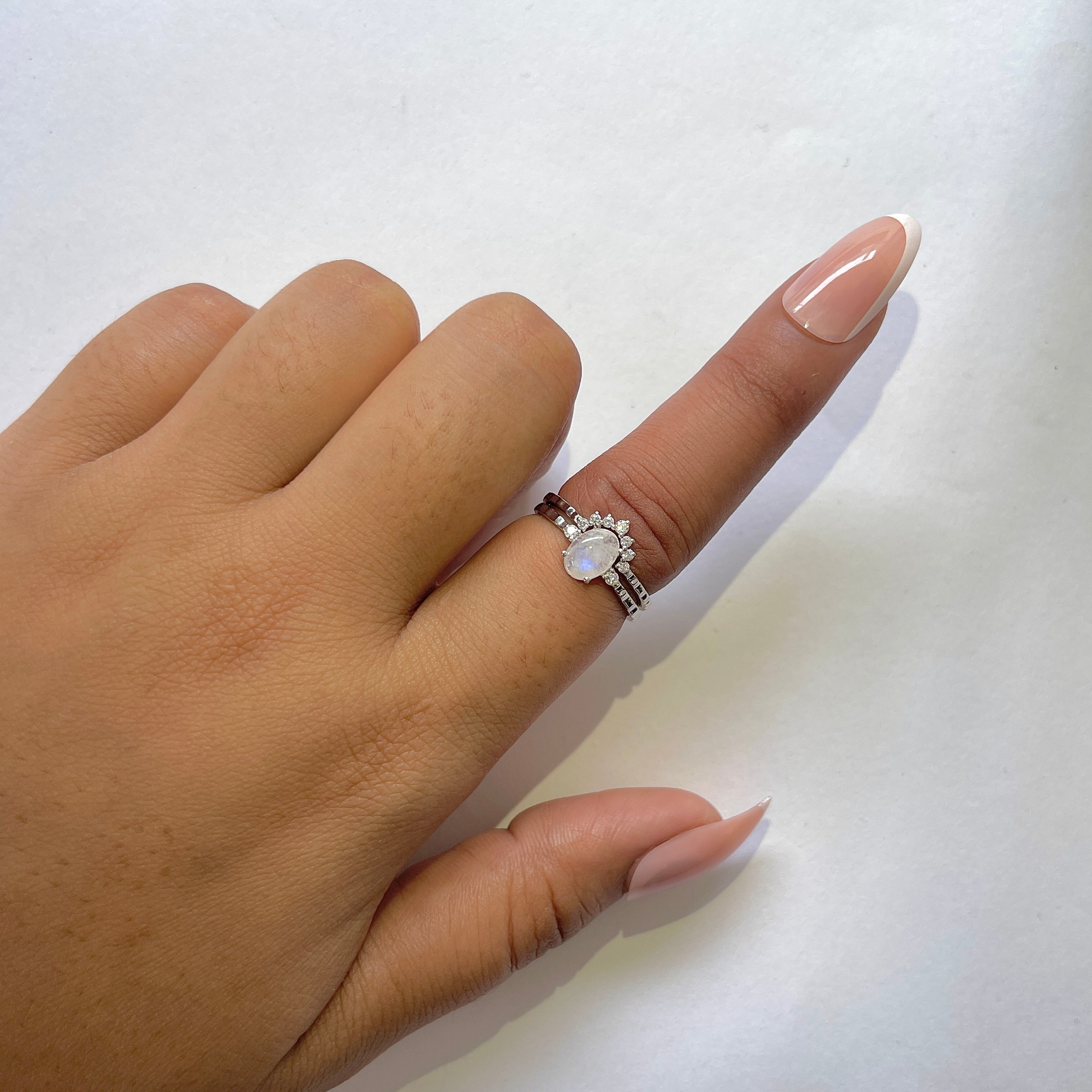Moonstone Ring-(RBM-RDR-1938.)
