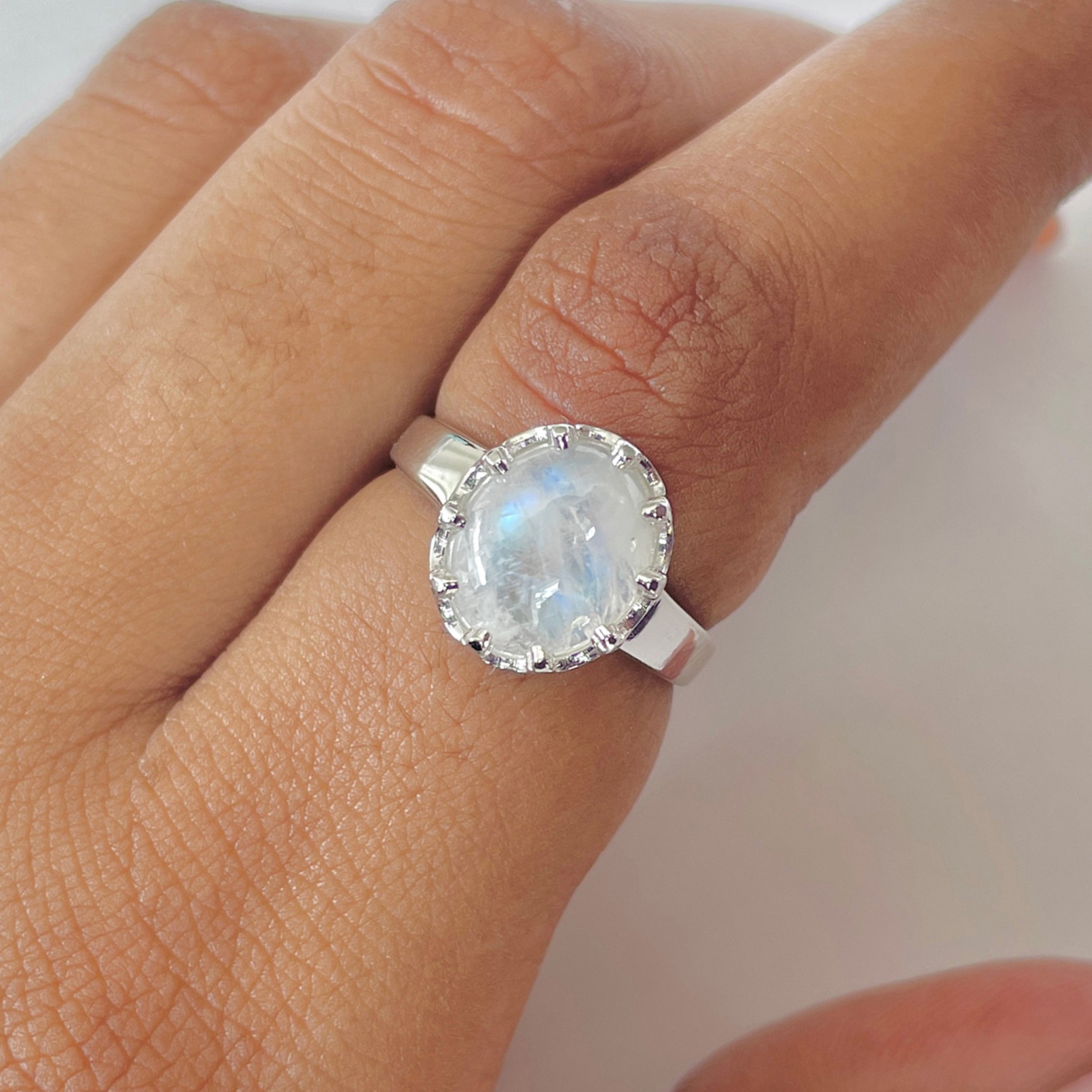 Moonstone Ring-(RBM-RDR-1952.)