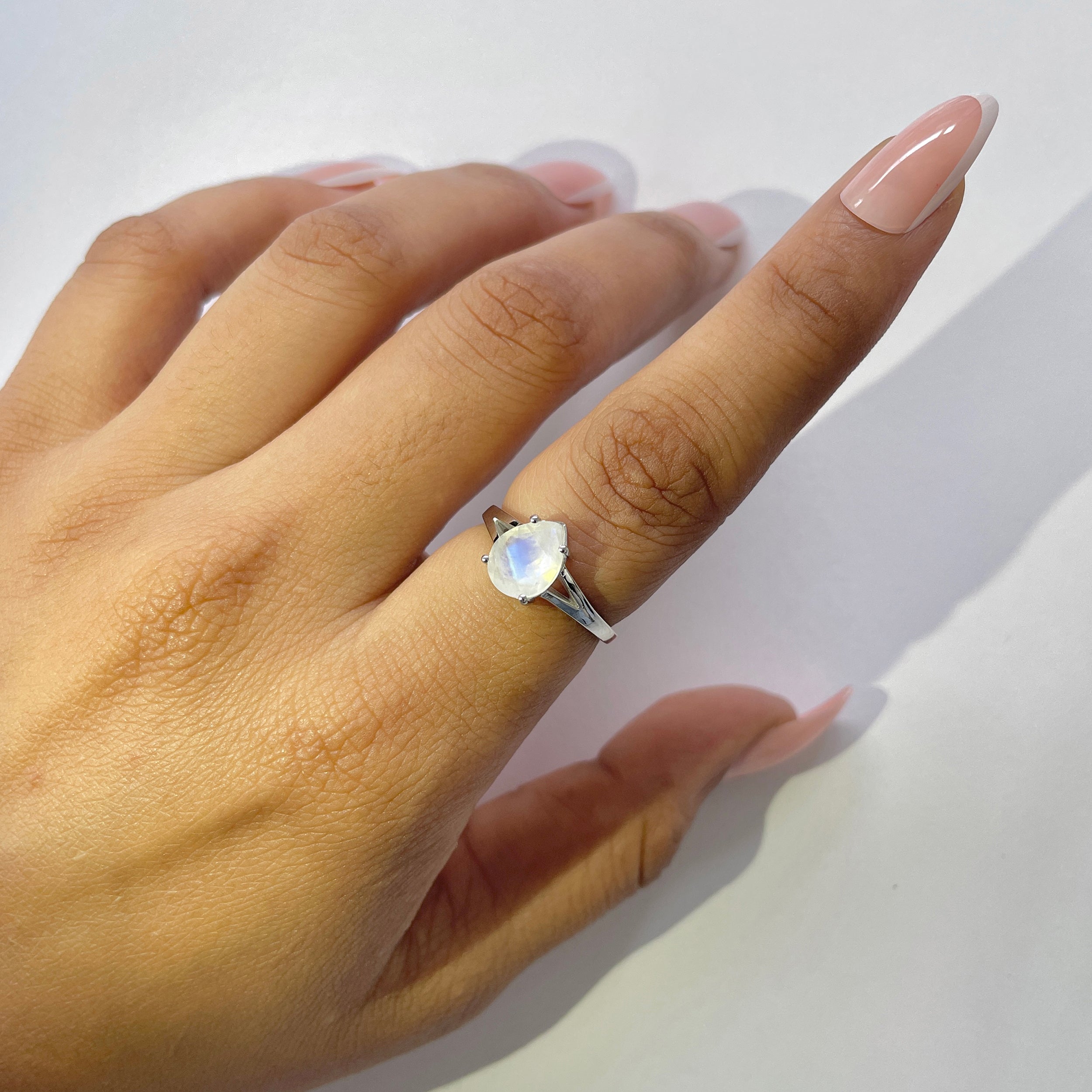 Moonstone Ring-(RBM-RDR-2122.)