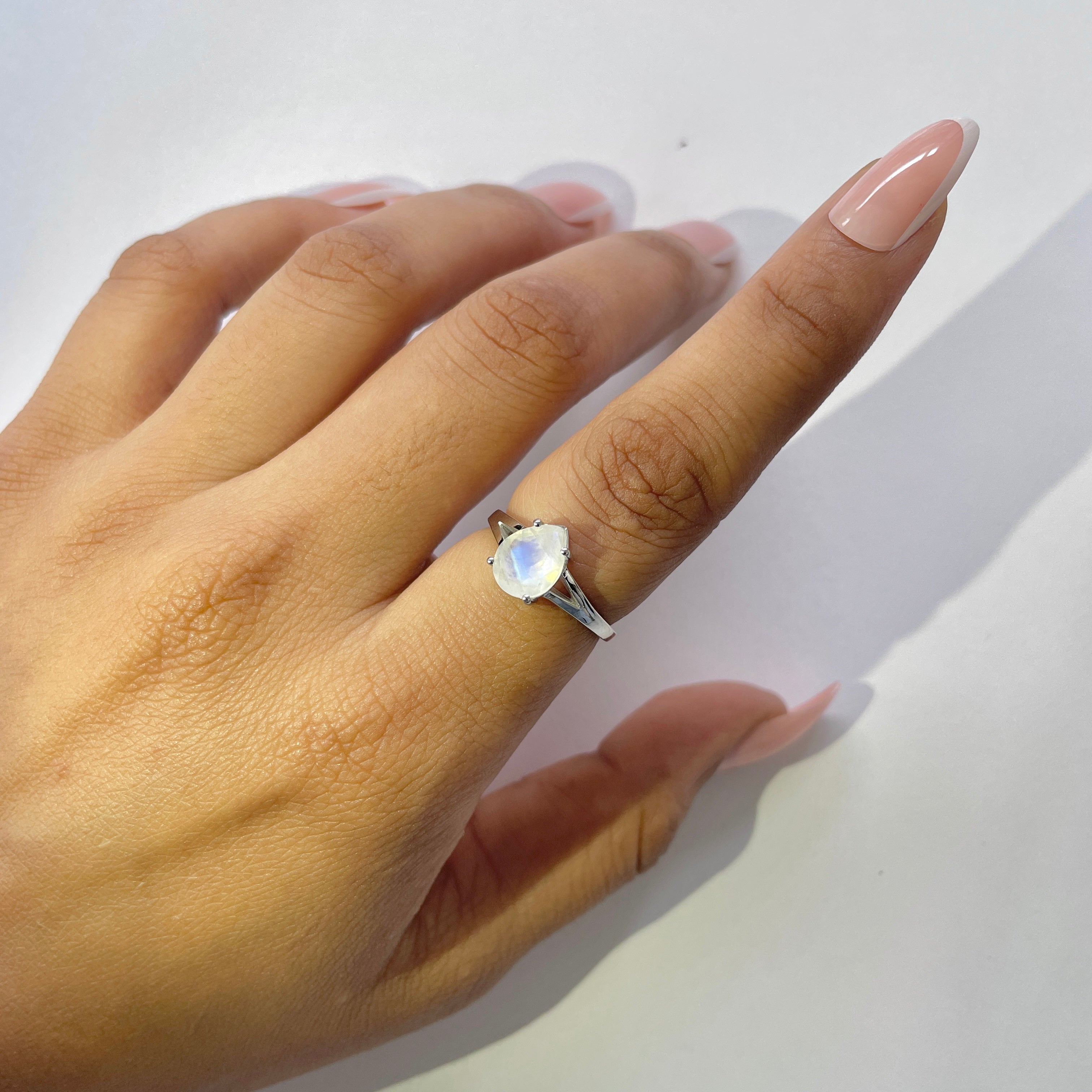 Moonstone Ring-(RBM-RDR-2122.)