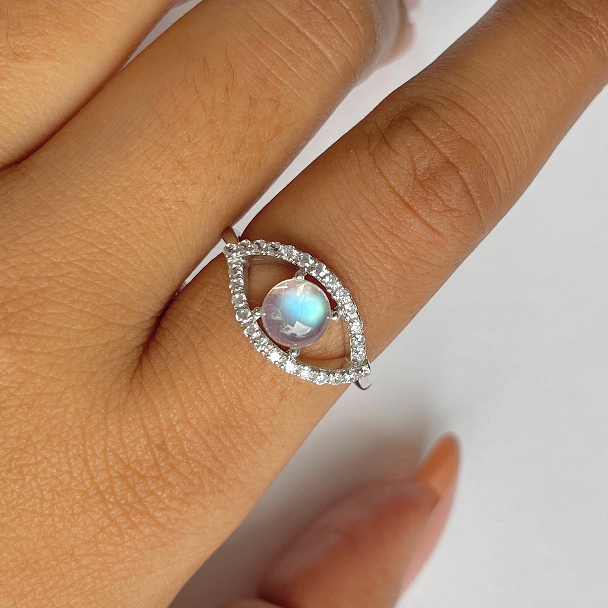 Moonstone Ring-(RBM-RDR-2190.)