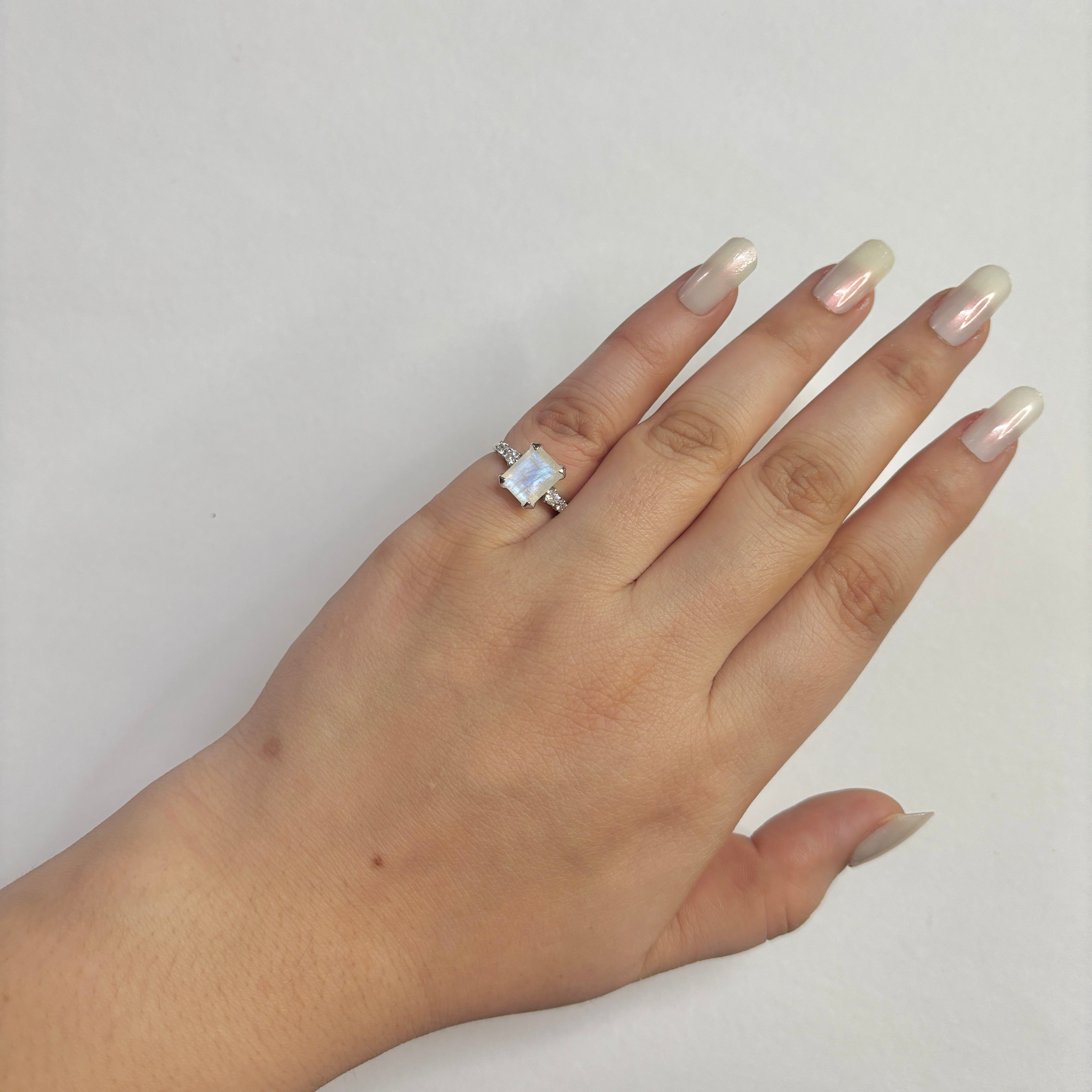 Moonstone Ring-(RBM-RDR-2215.)