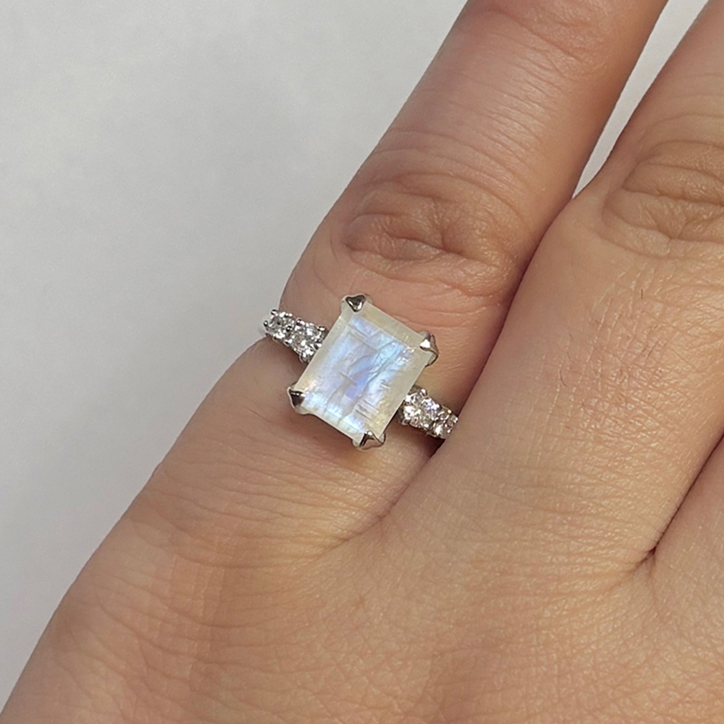 Moonstone Ring-(RBM-RDR-2215.)