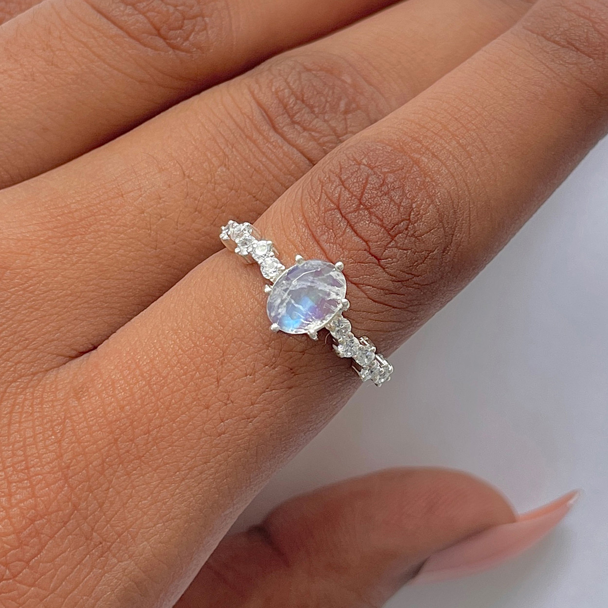 Moonstone Ring-(RBM-RDR-2241.)