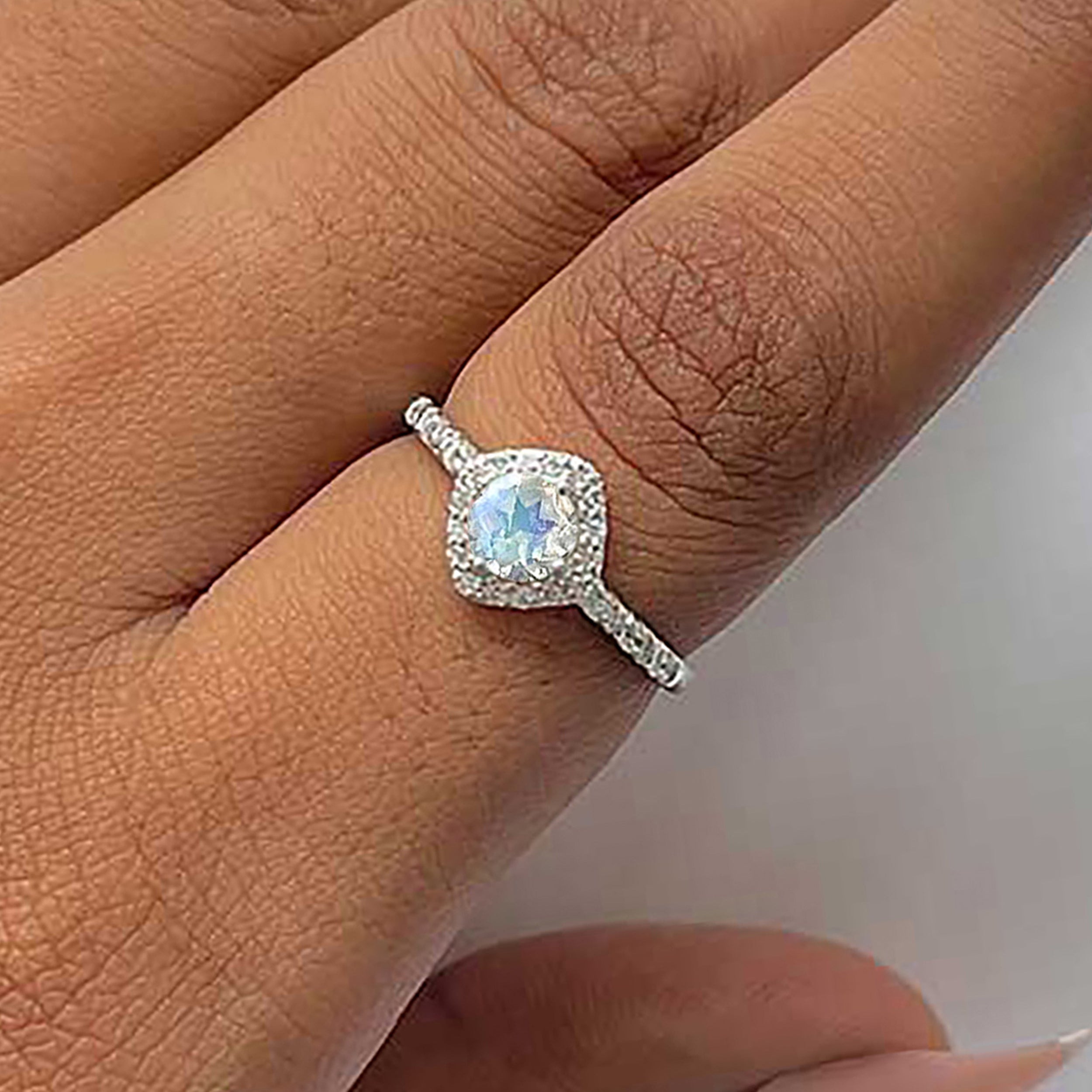 Moonstone Ring-(RBM-RDR-2260.)