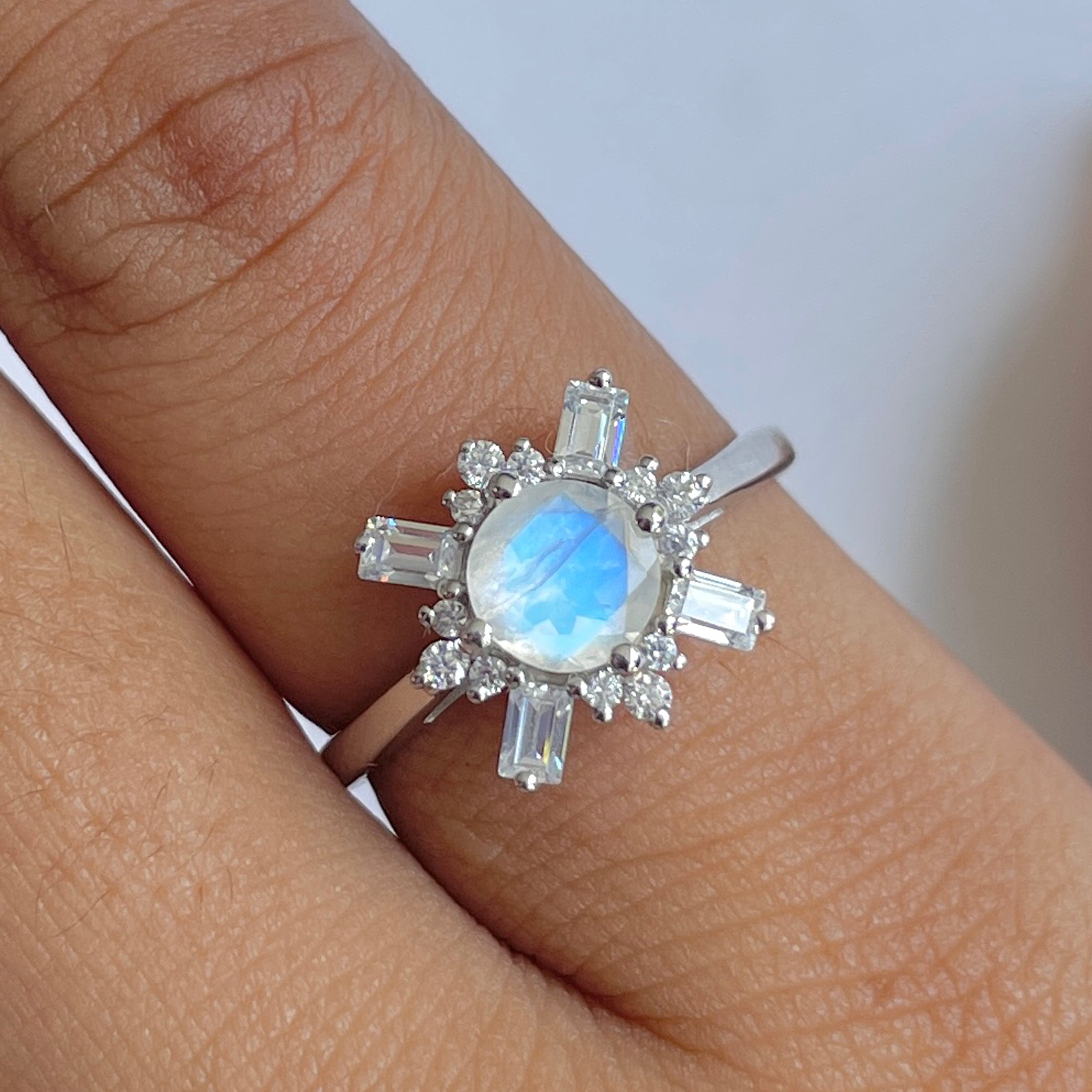 Moonstone Ring-(RBM-RDR-2264.)