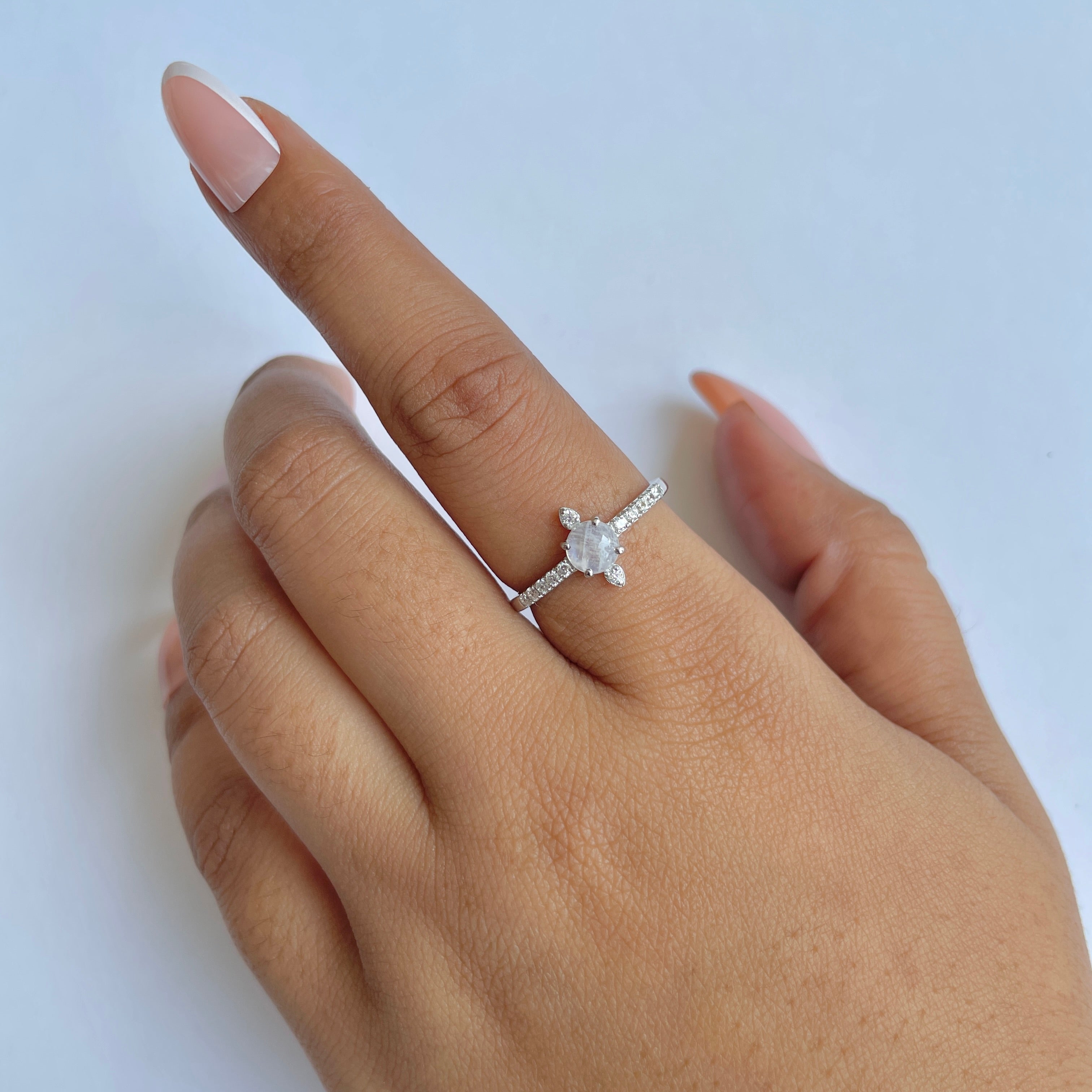 Moonstone Ring-(RBM-RDR-2282.)