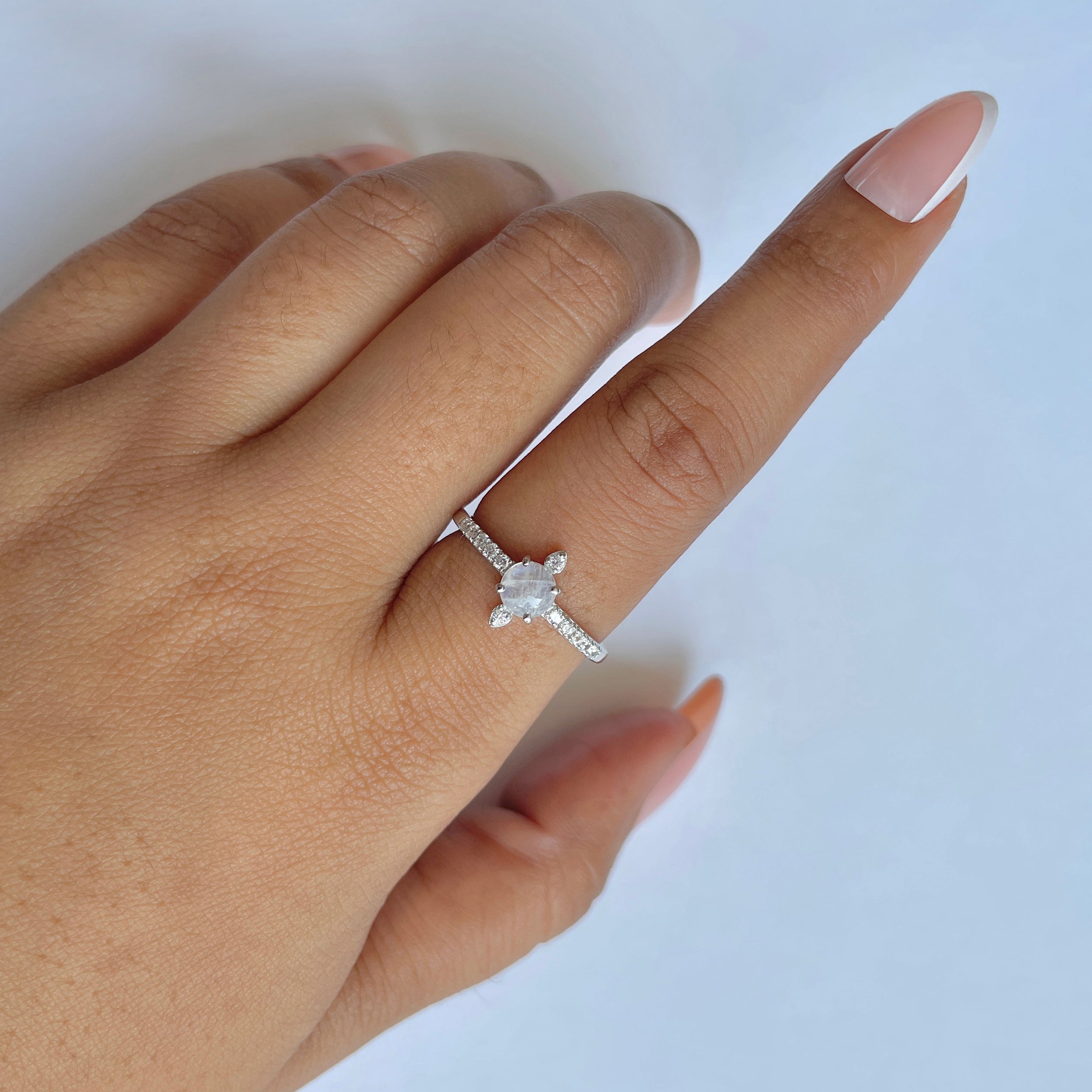 Moonstone Ring-(RBM-RDR-2282.)