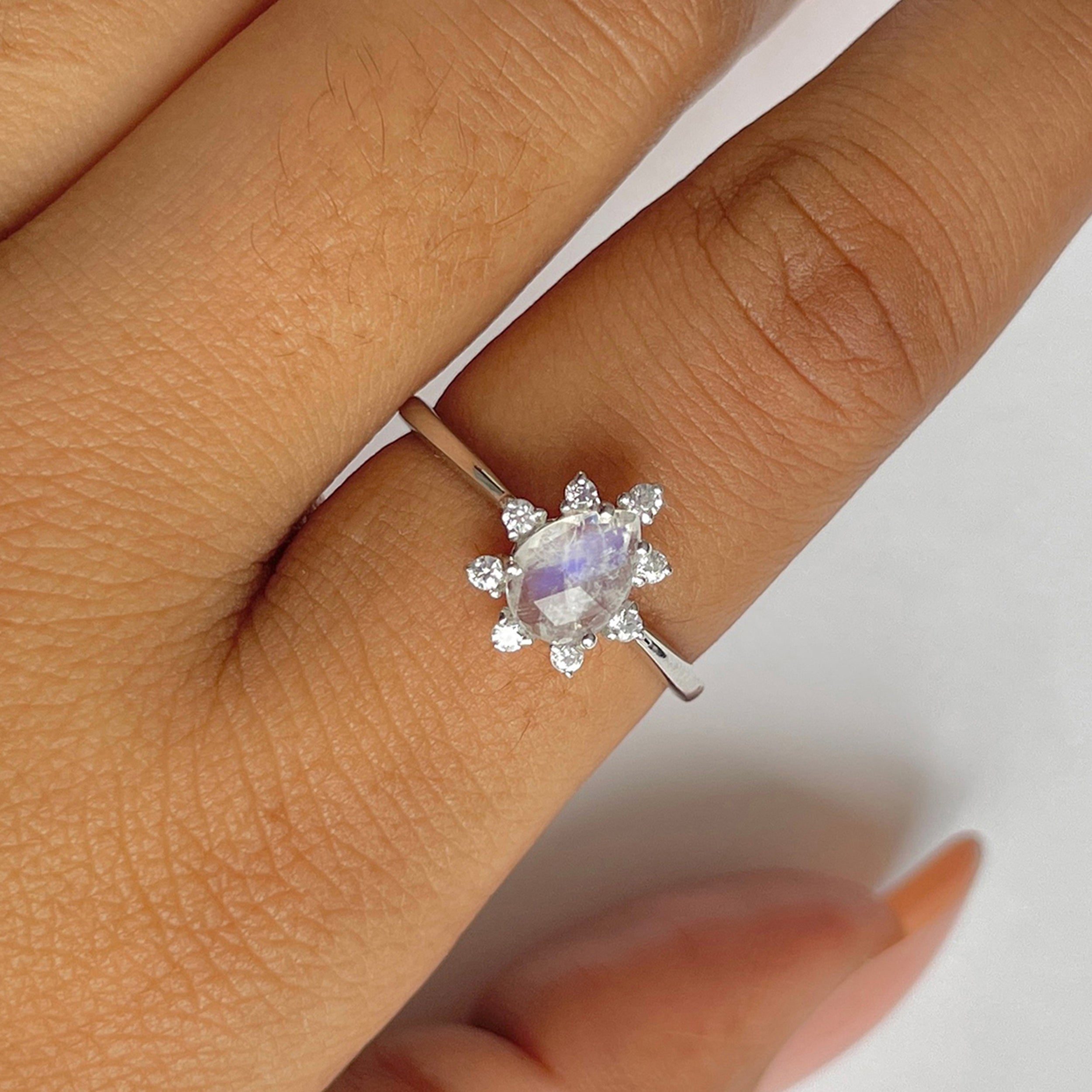 Moonstone Ring-(RBM-RDR-2305.)